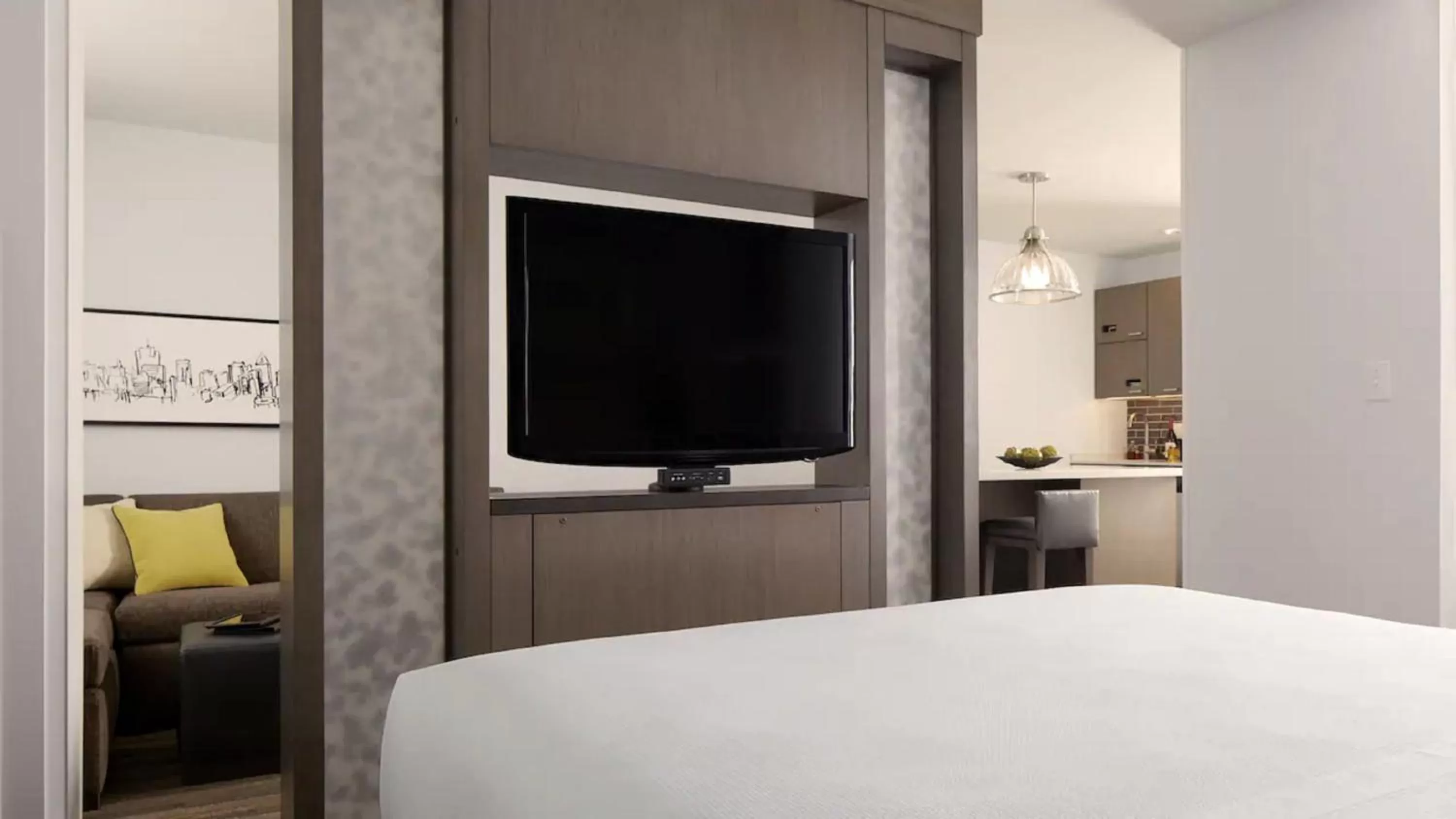 Bed in Hyatt House Dallas / Frisco