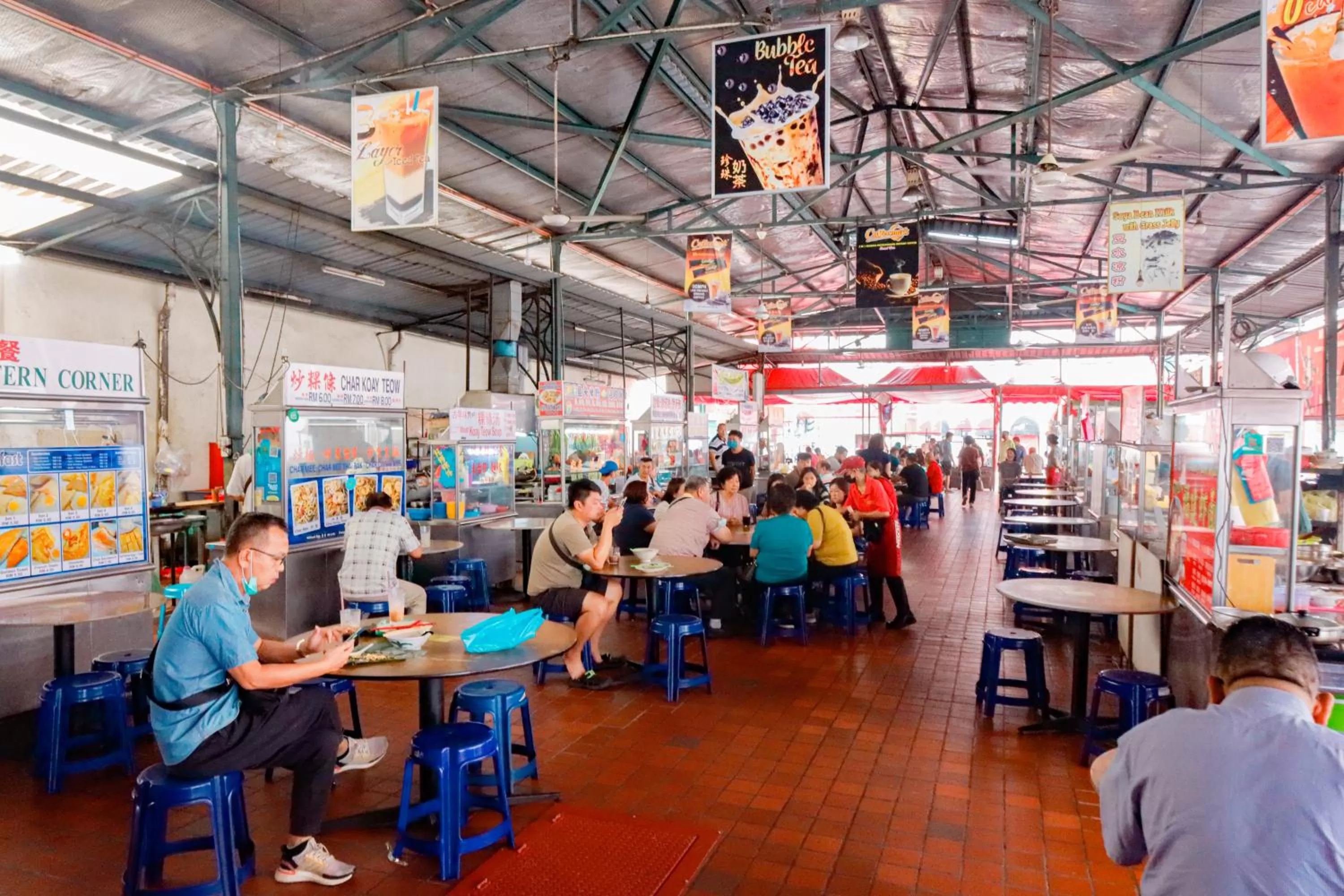 Restaurant/places to eat in Bishop Hotel