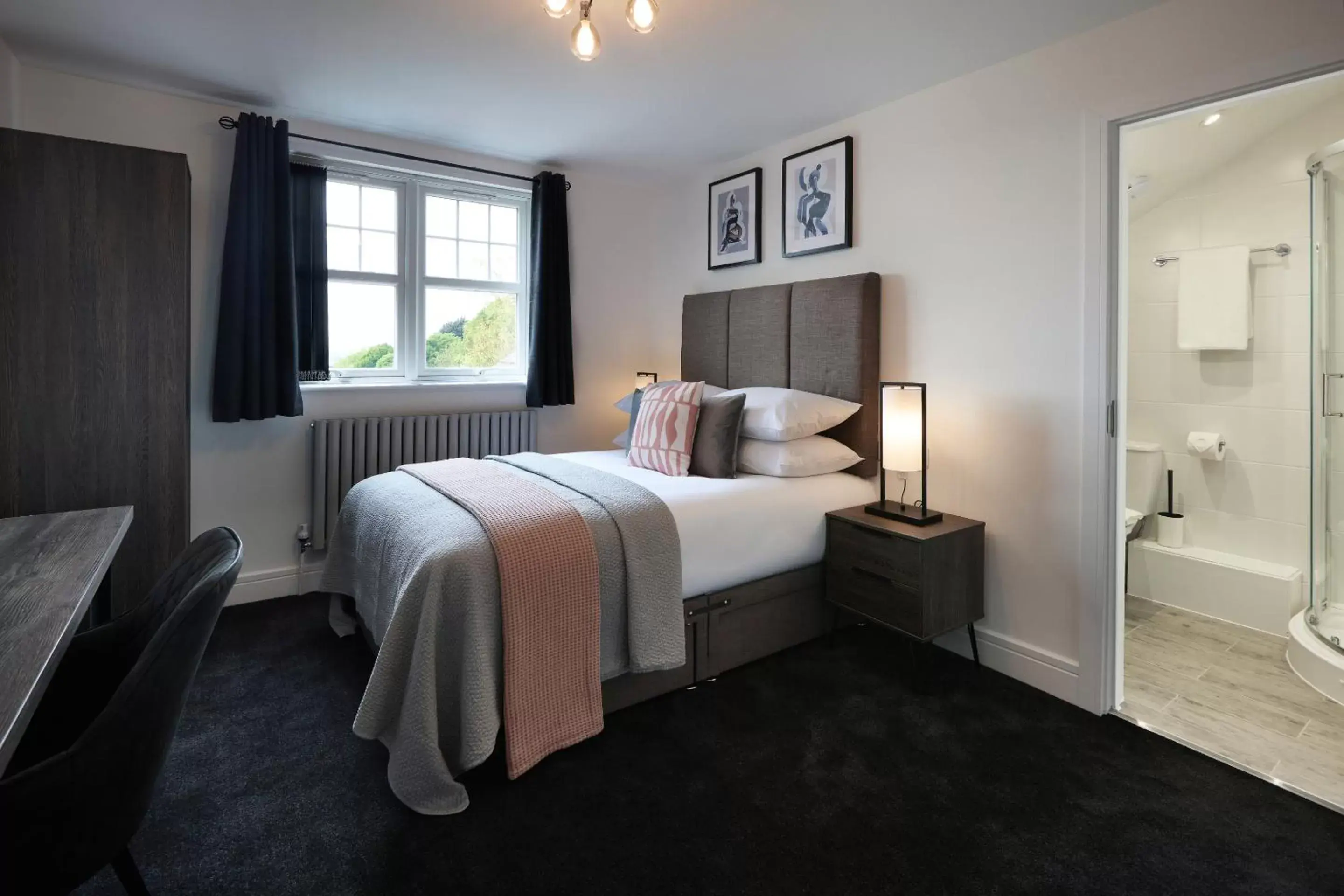 Bedroom, Bed in The Woden Boutique Hotel Walsall M6 J9