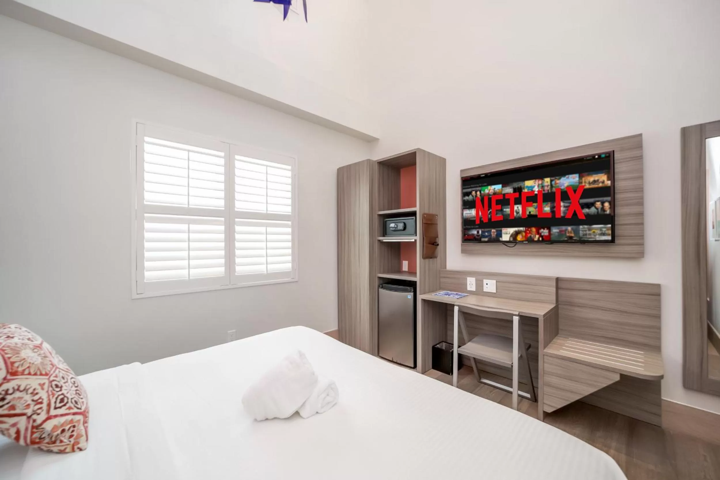 Bed in The Julia Hotel