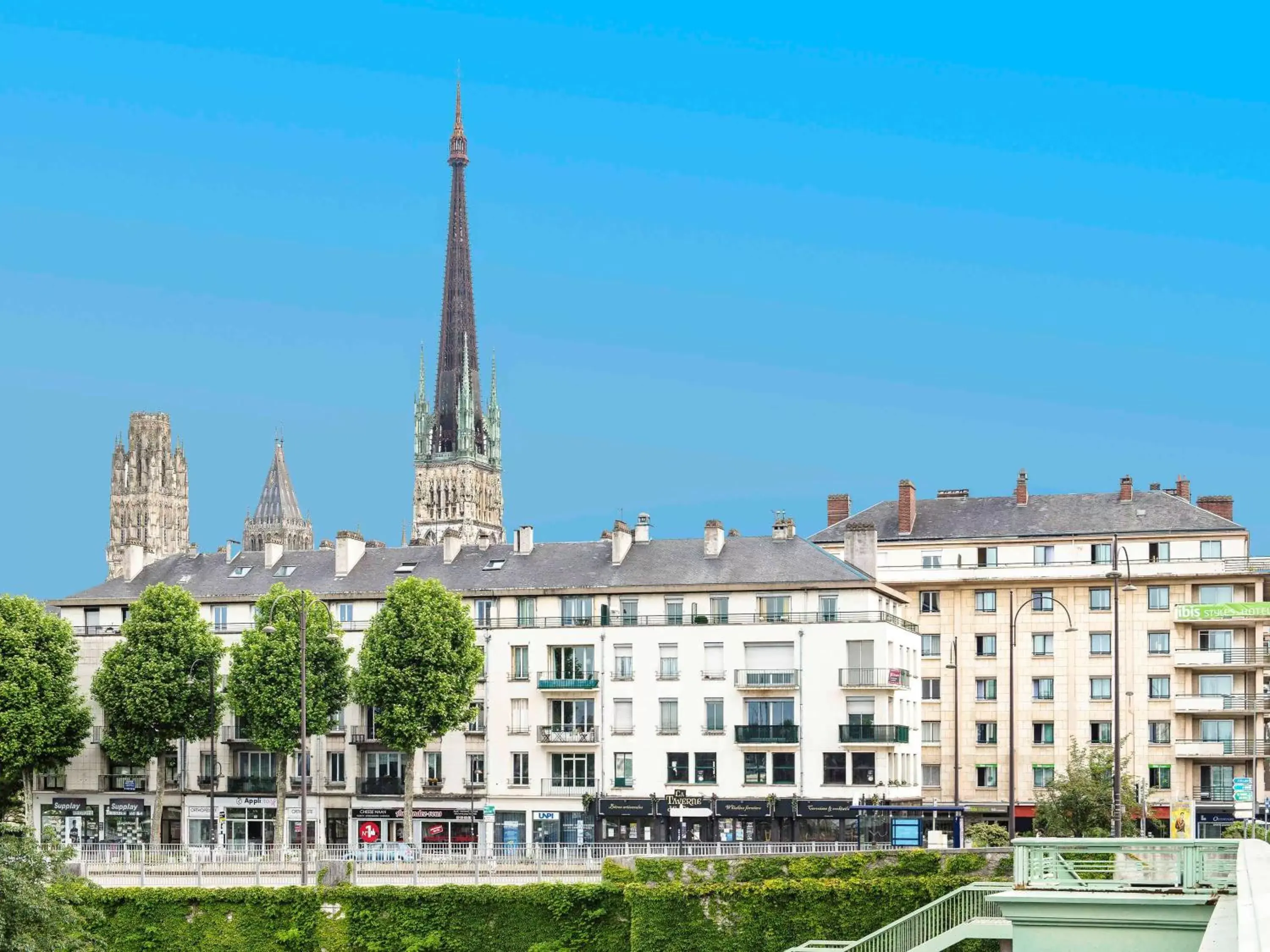 Property building in Ibis Styles Rouen Centre Cathédrale