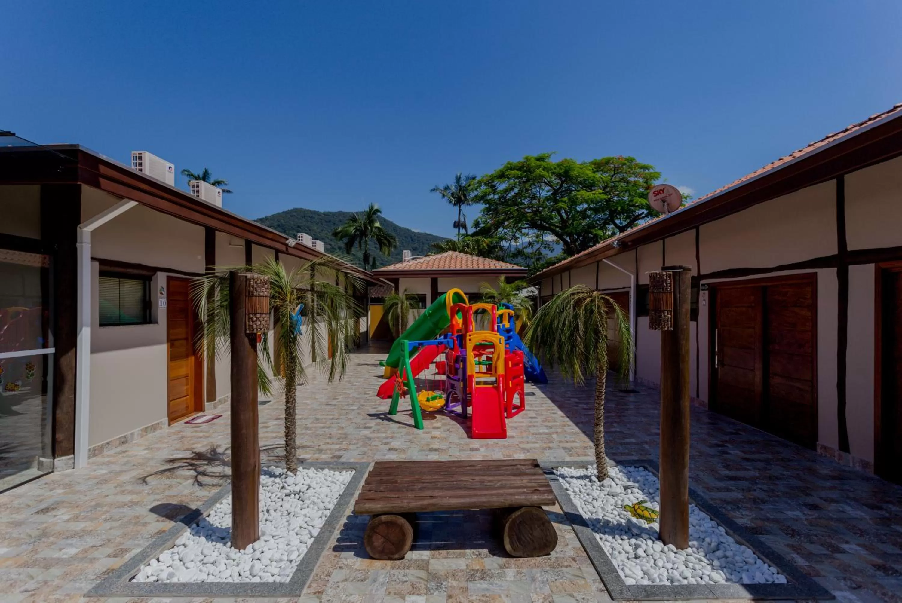Children play ground in Pousada Chalés do Julião