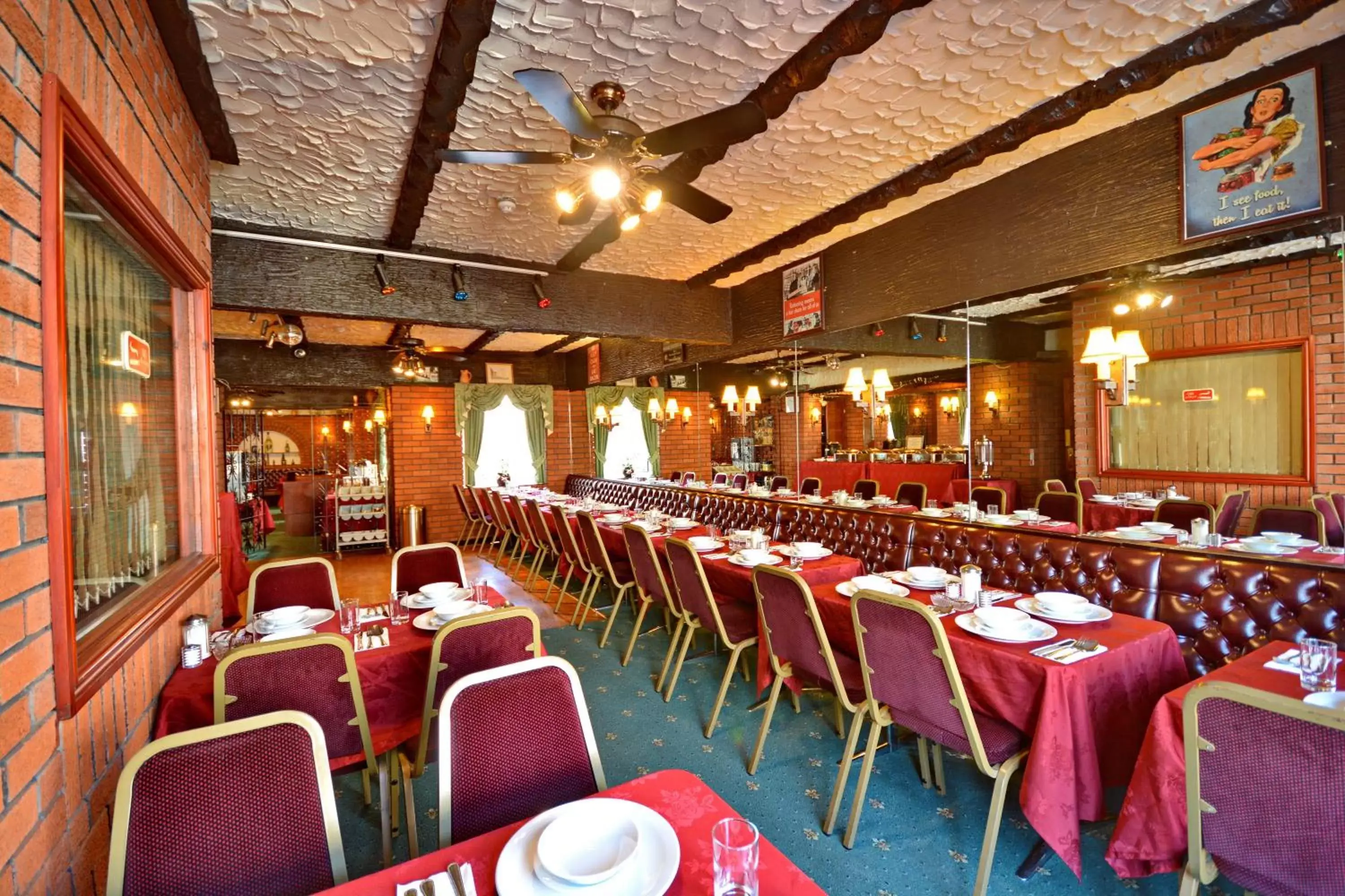 Buffet breakfast, Restaurant/Places to Eat in Royal Oakwell Hotel