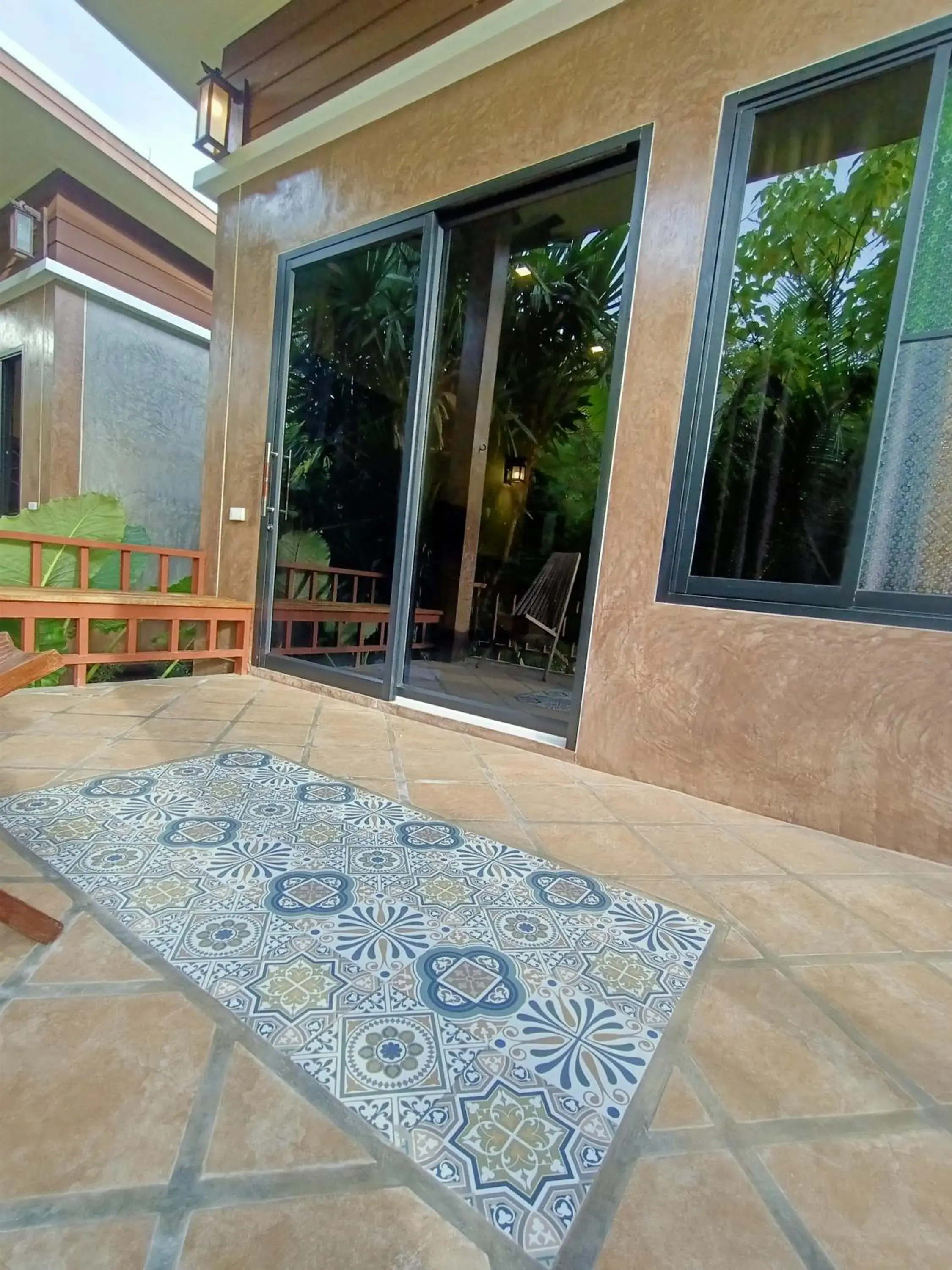 Balcony/Terrace in Lanta Pearl Beach Resort