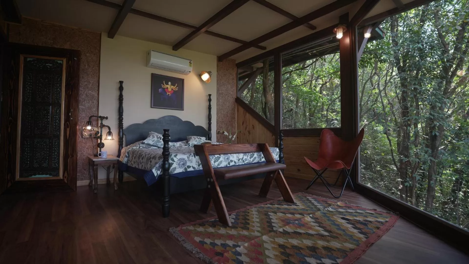 Bedroom in The Machan