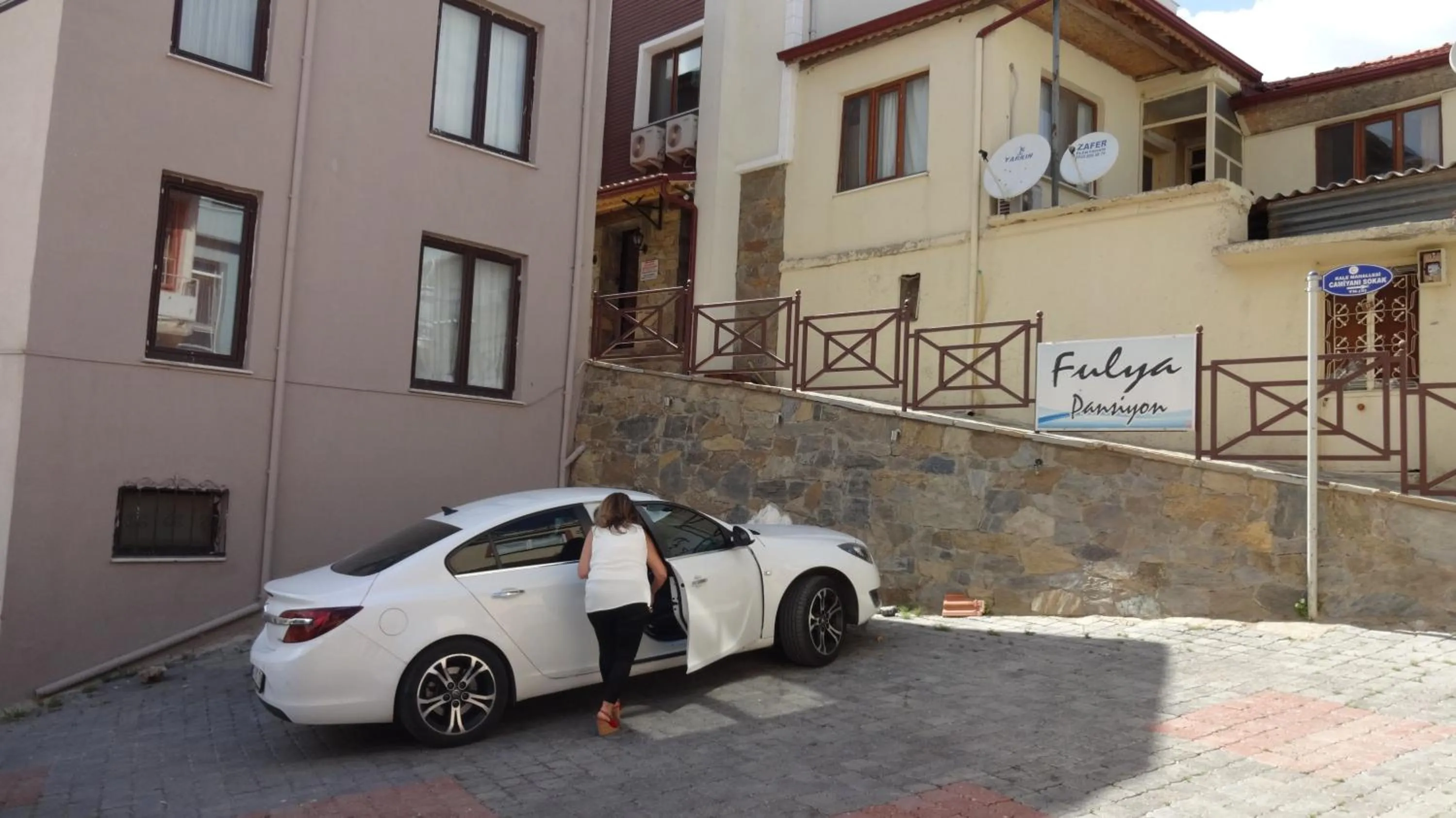 Neighbourhood in Lale Pension