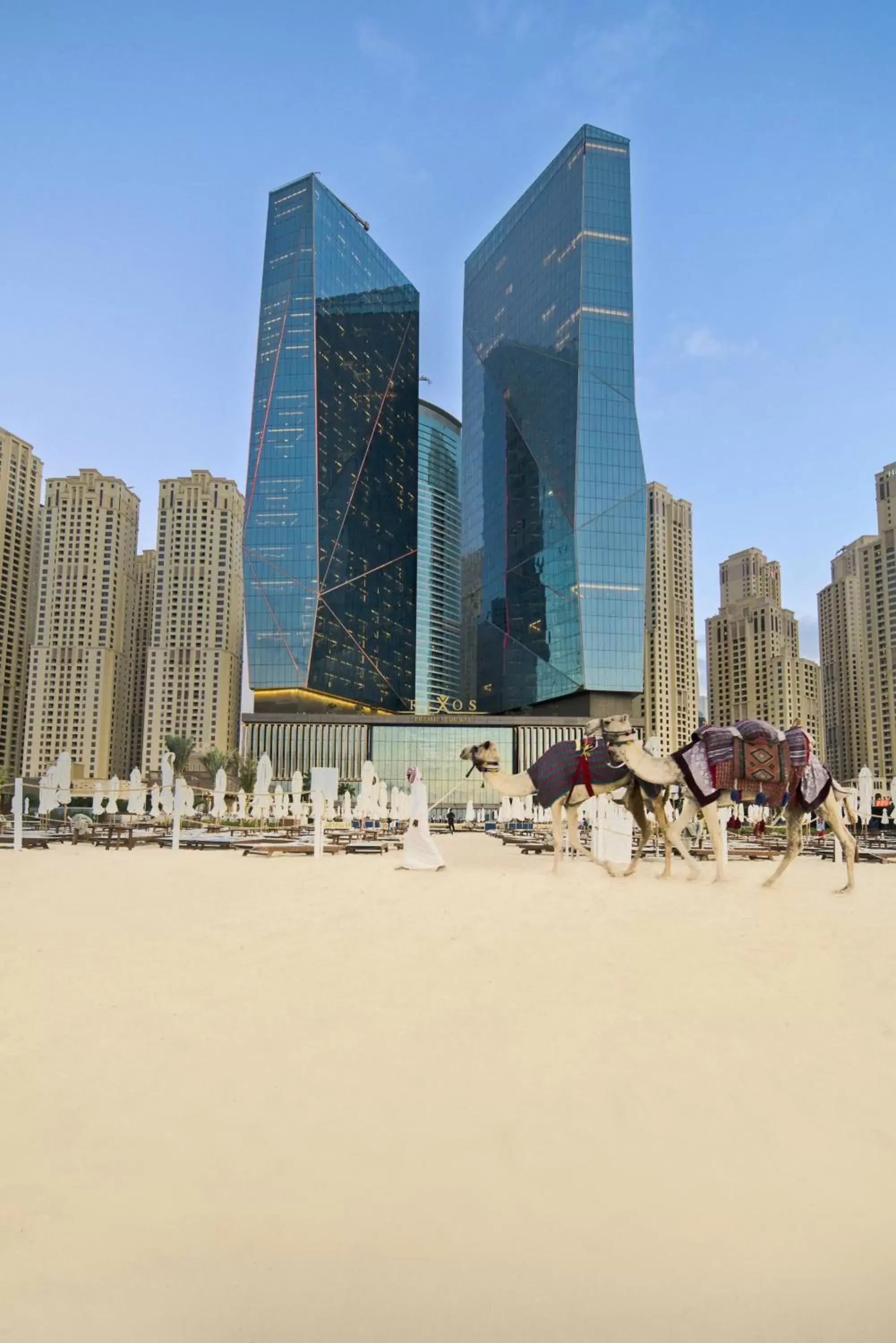 Facade/entrance, Beach in Rixos Premium Dubai JBR