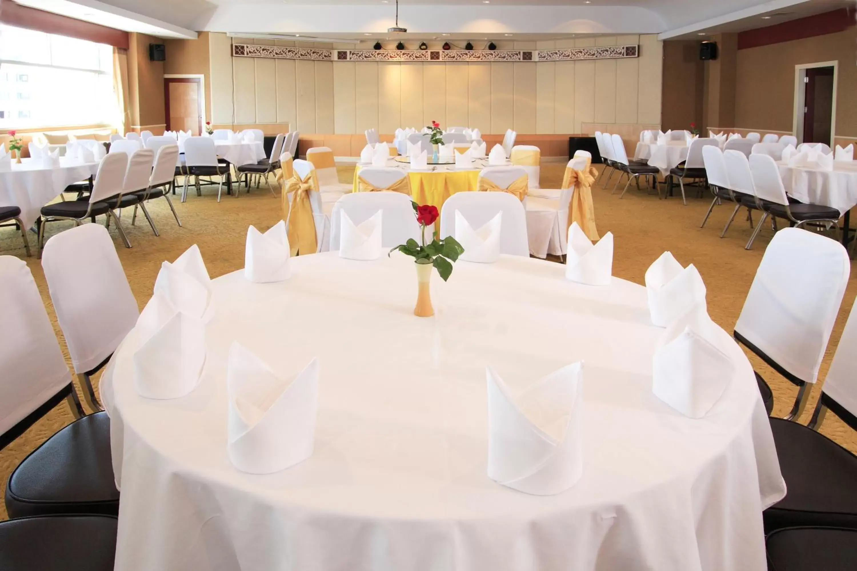 Banquet Facilities in Golden Crown Grand Hotel