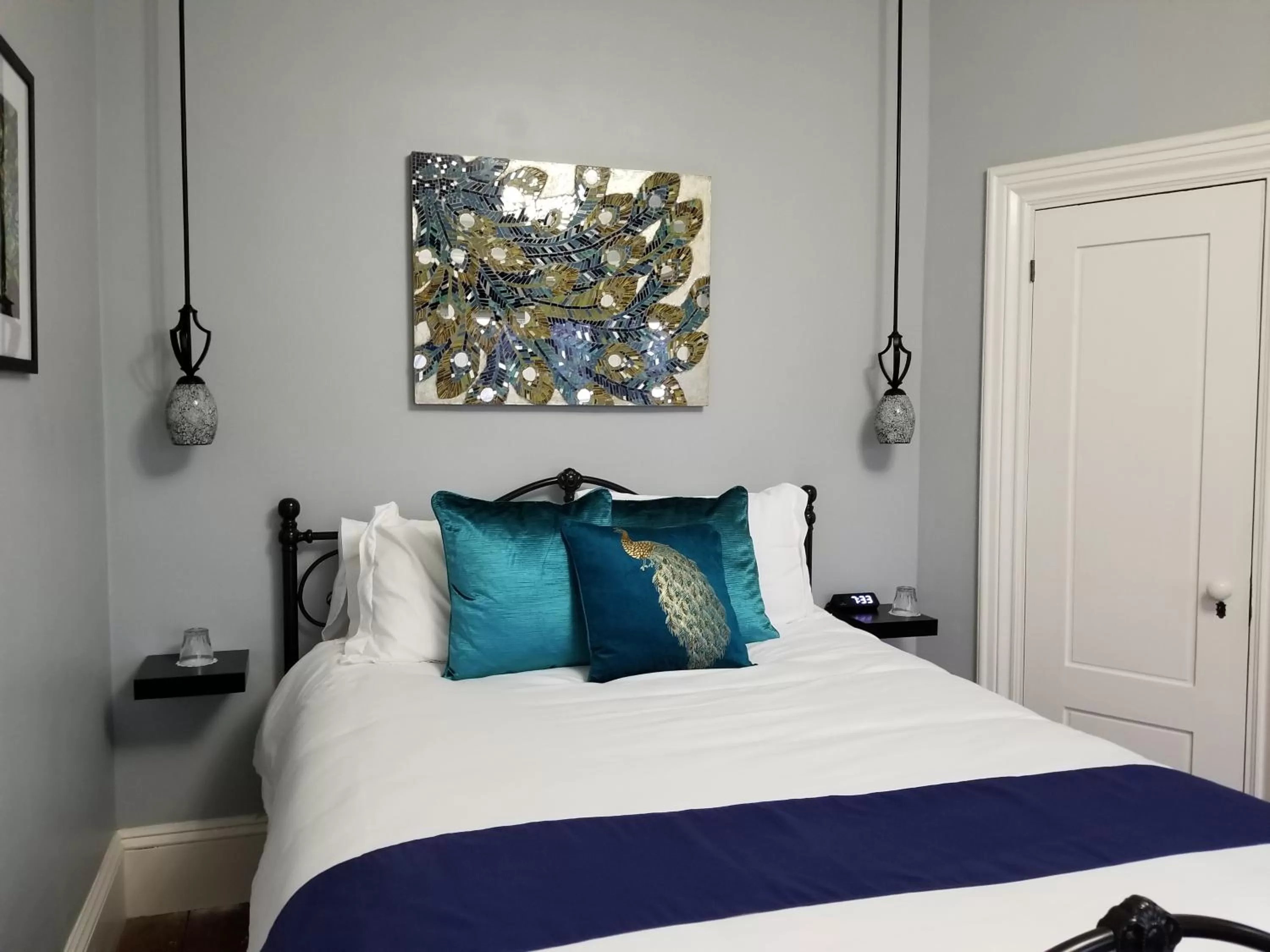 Bed in Blackberry Inn