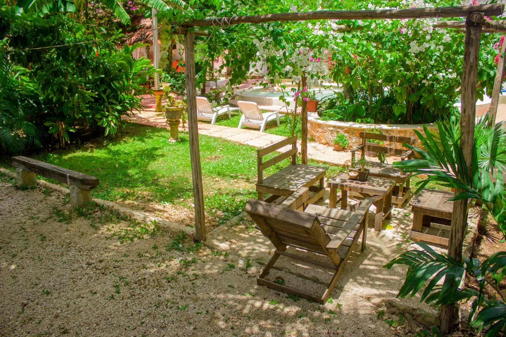 Patio in Casa De Los Pájaros - B&B