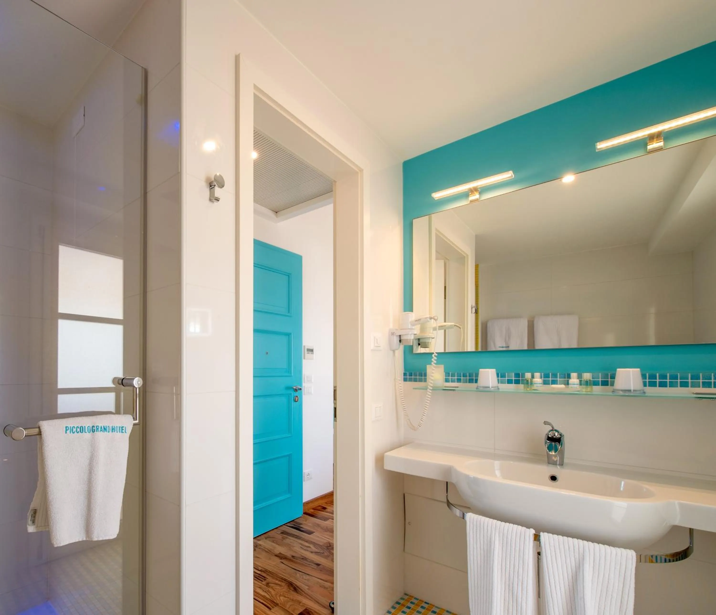 Bathroom in Piccolo Grand Hotel