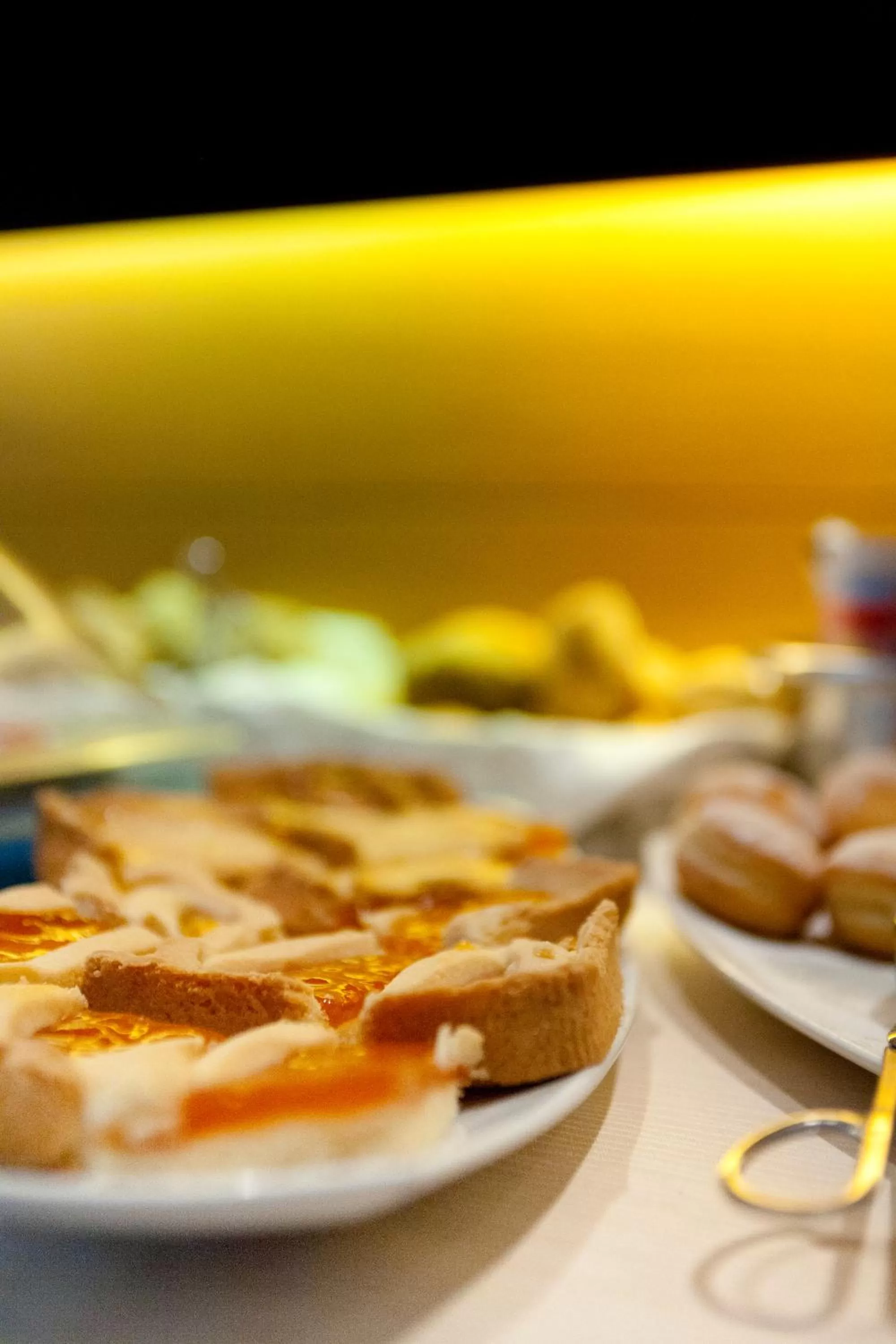 Restaurant/places to eat in Allegria