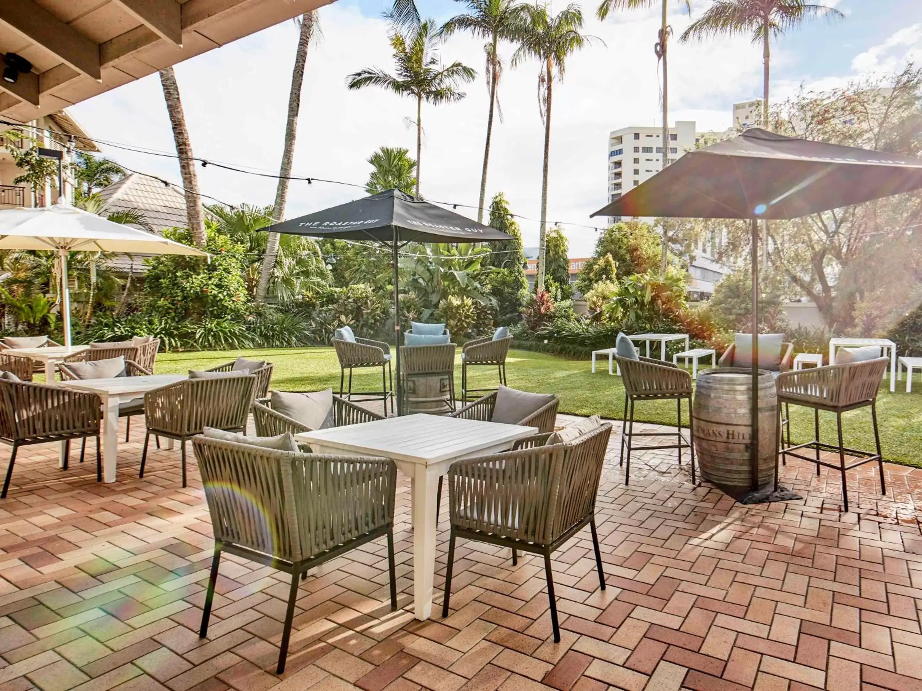 Meeting/conference room, Restaurant/Places to Eat in Novotel Cairns Oasis Resort