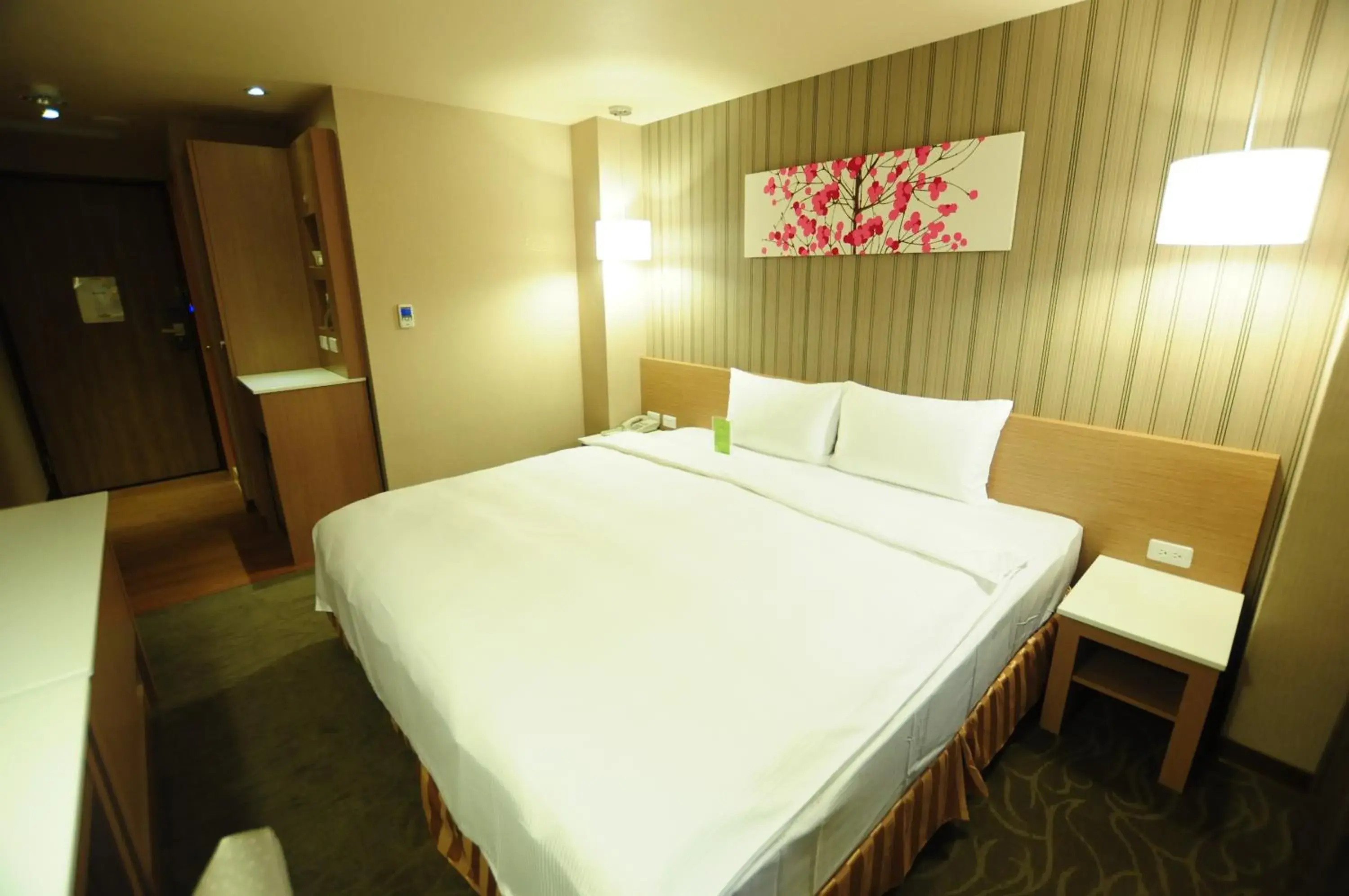 Bed in Kindness Hotel - Kaohsiung Jue Ming