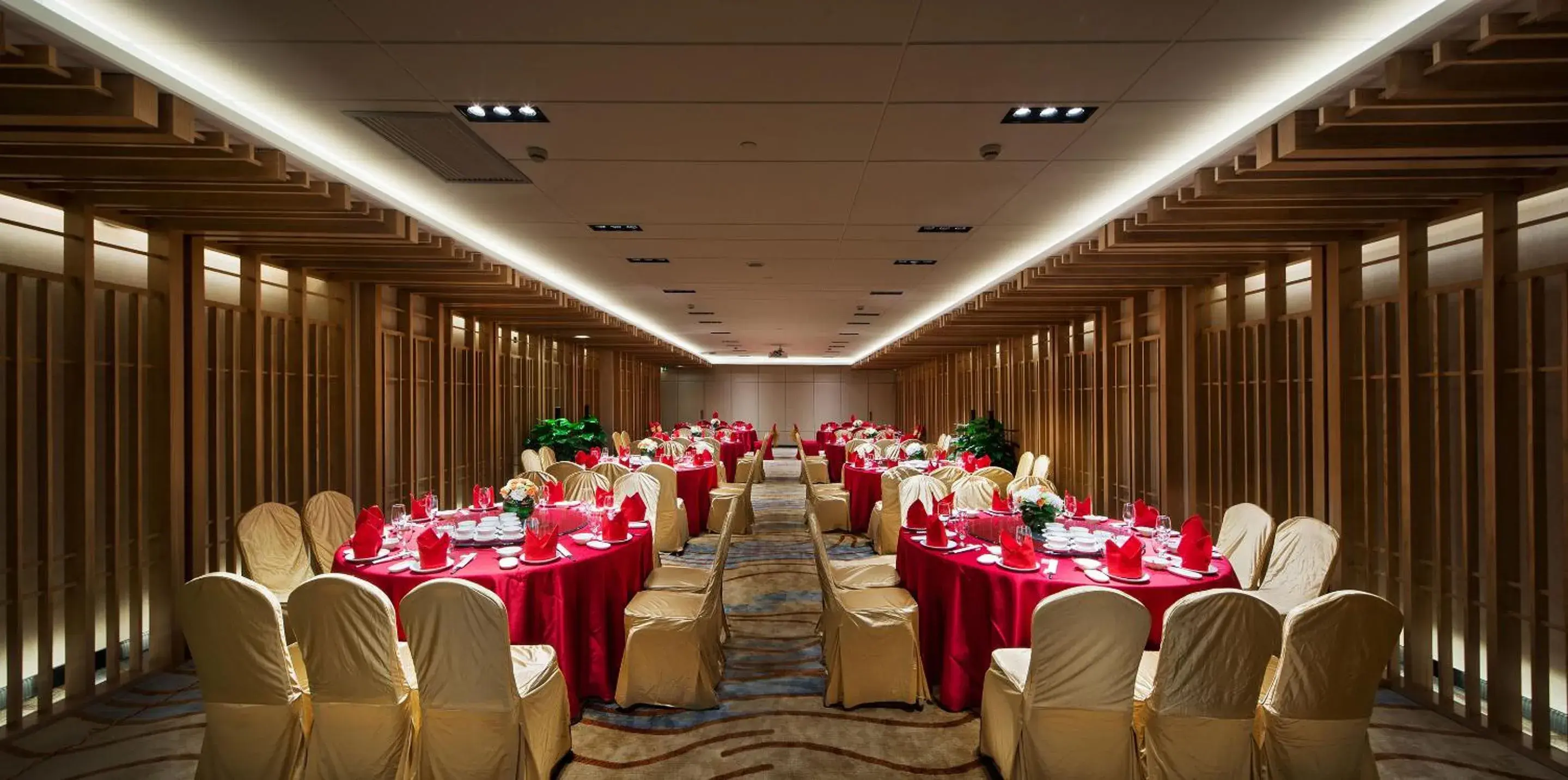 Other, Banquet Facilities in Swisstouches Guangzhou Hotel Residences