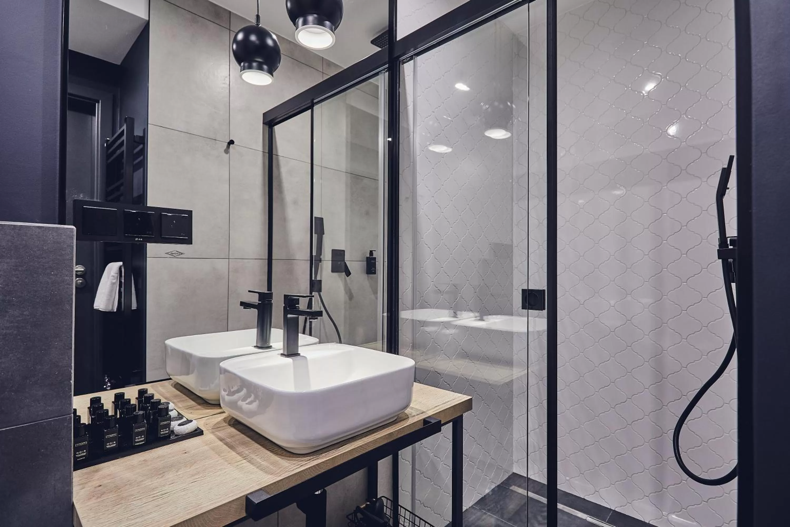 Bathroom in The Bridge Suites Hotel