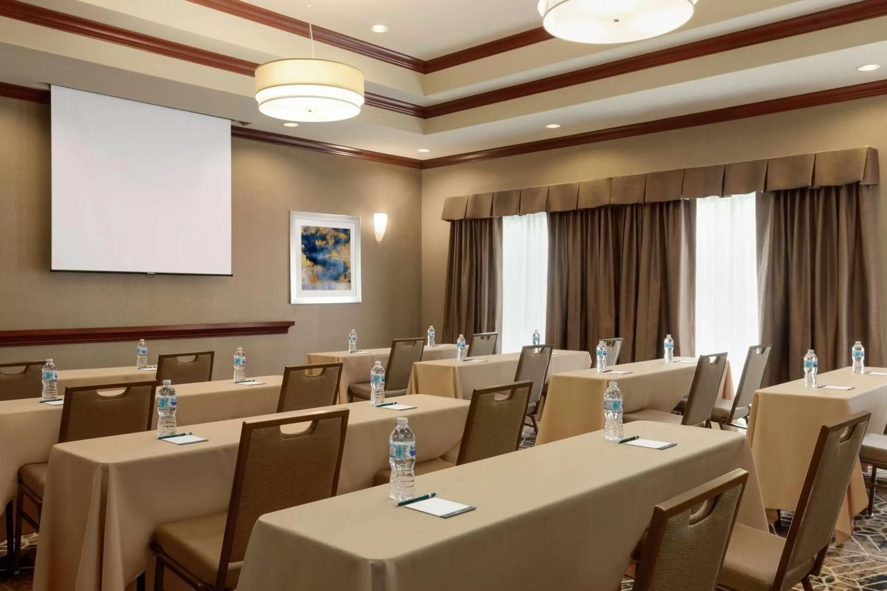 Meeting/conference room in Homewood Suites by Hilton Fort Smith