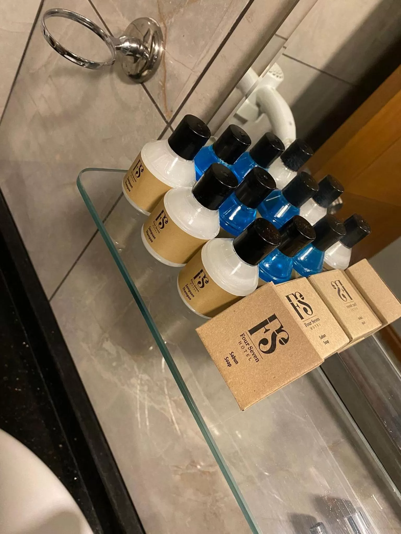 Bathroom in FOUR SEVEN HOTEL