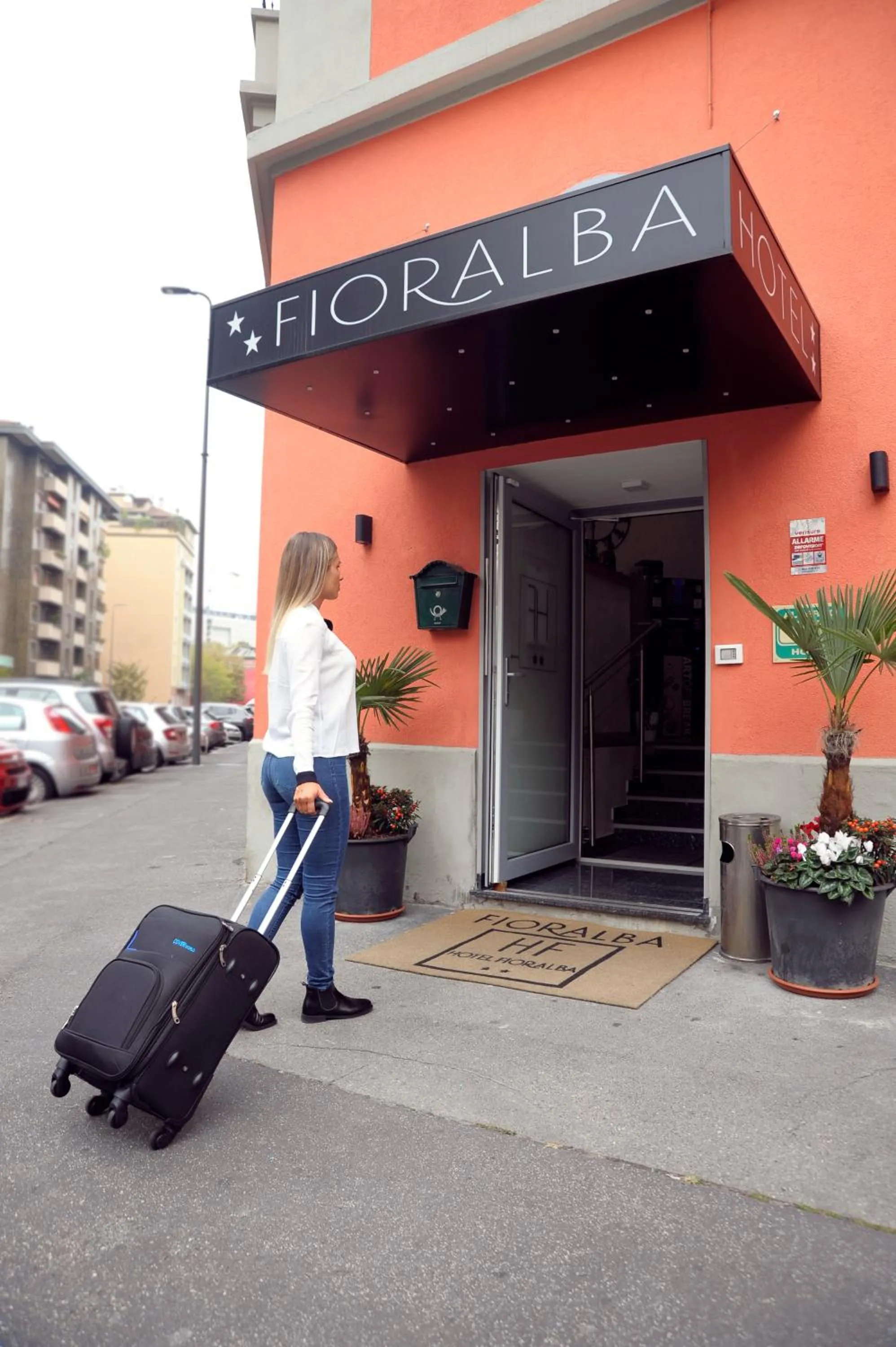 Facade/entrance in Hotel Fioralba