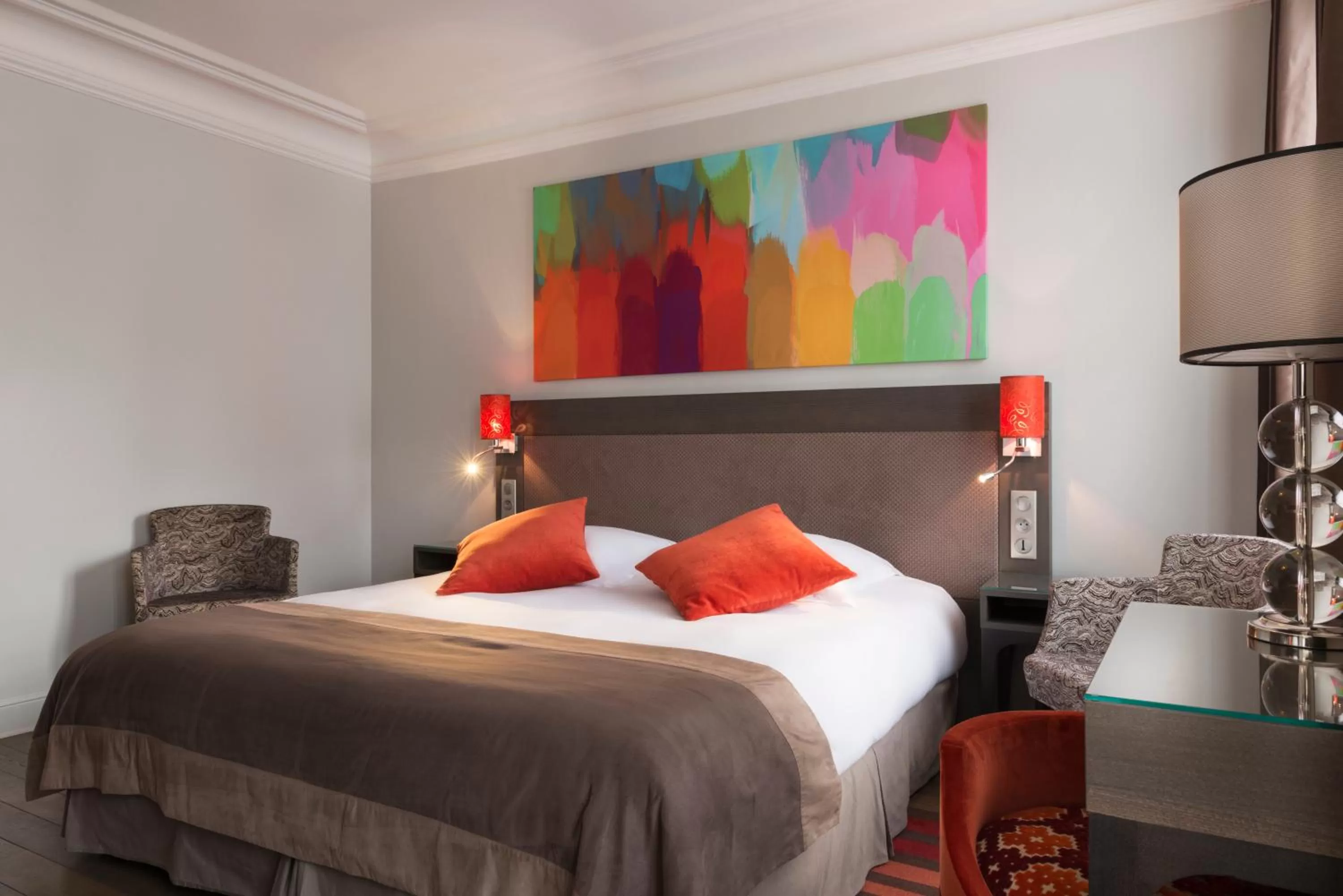 Bedroom, Bed in Régence Etoile