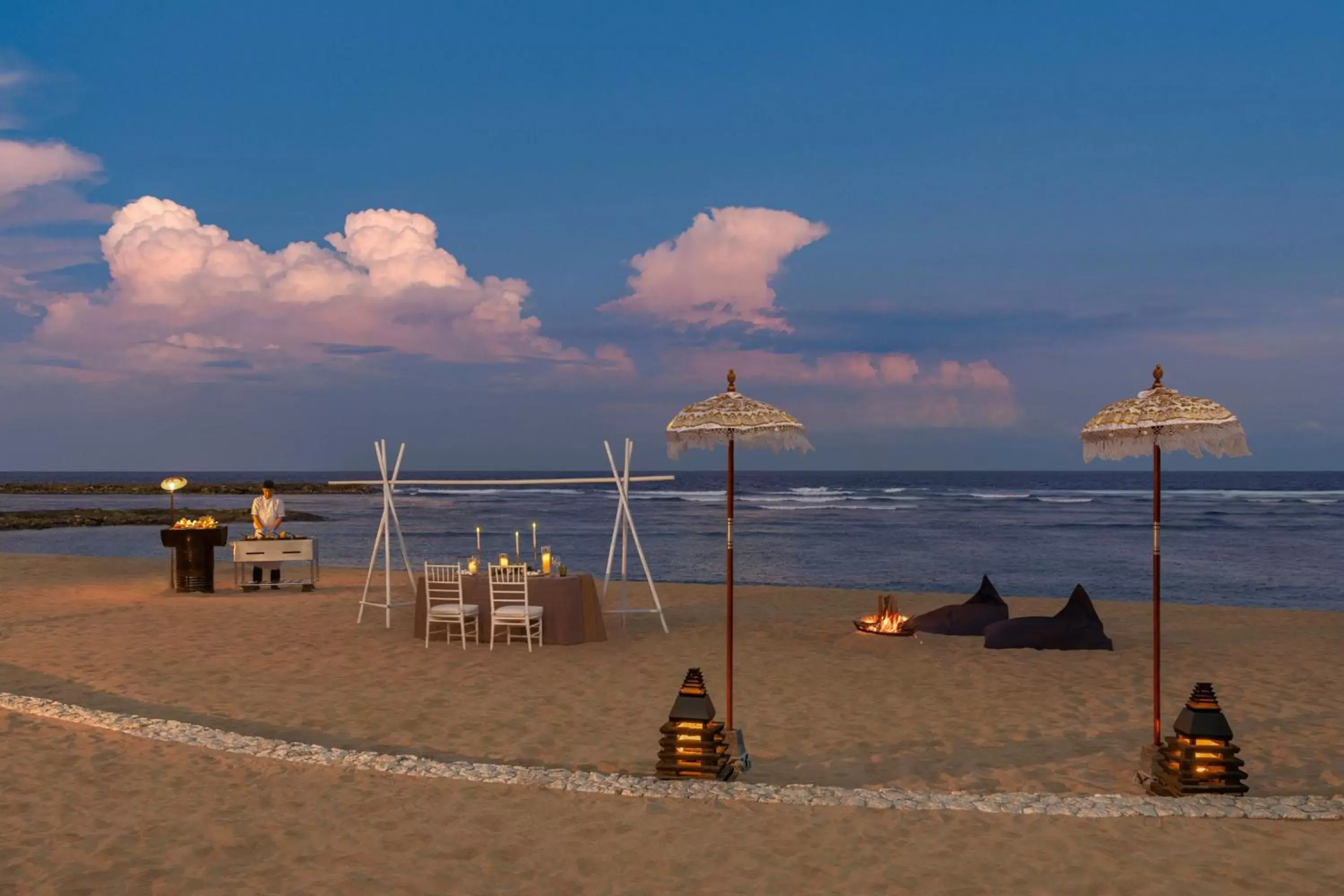 Restaurant/places to eat, Beach in The Ritz-Carlton Bali