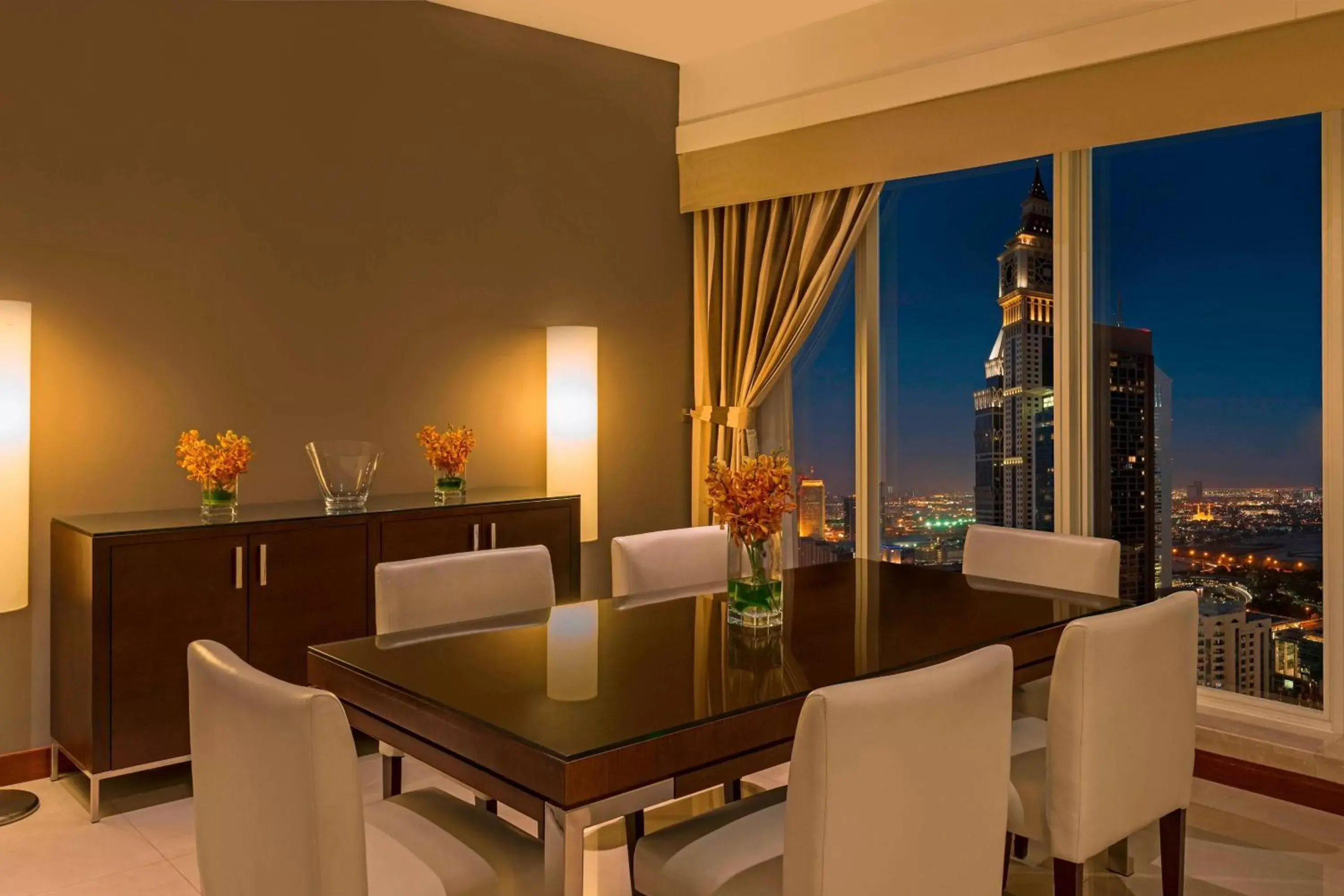 Bedroom in Four Points by Sheraton Sheikh Zayed Road