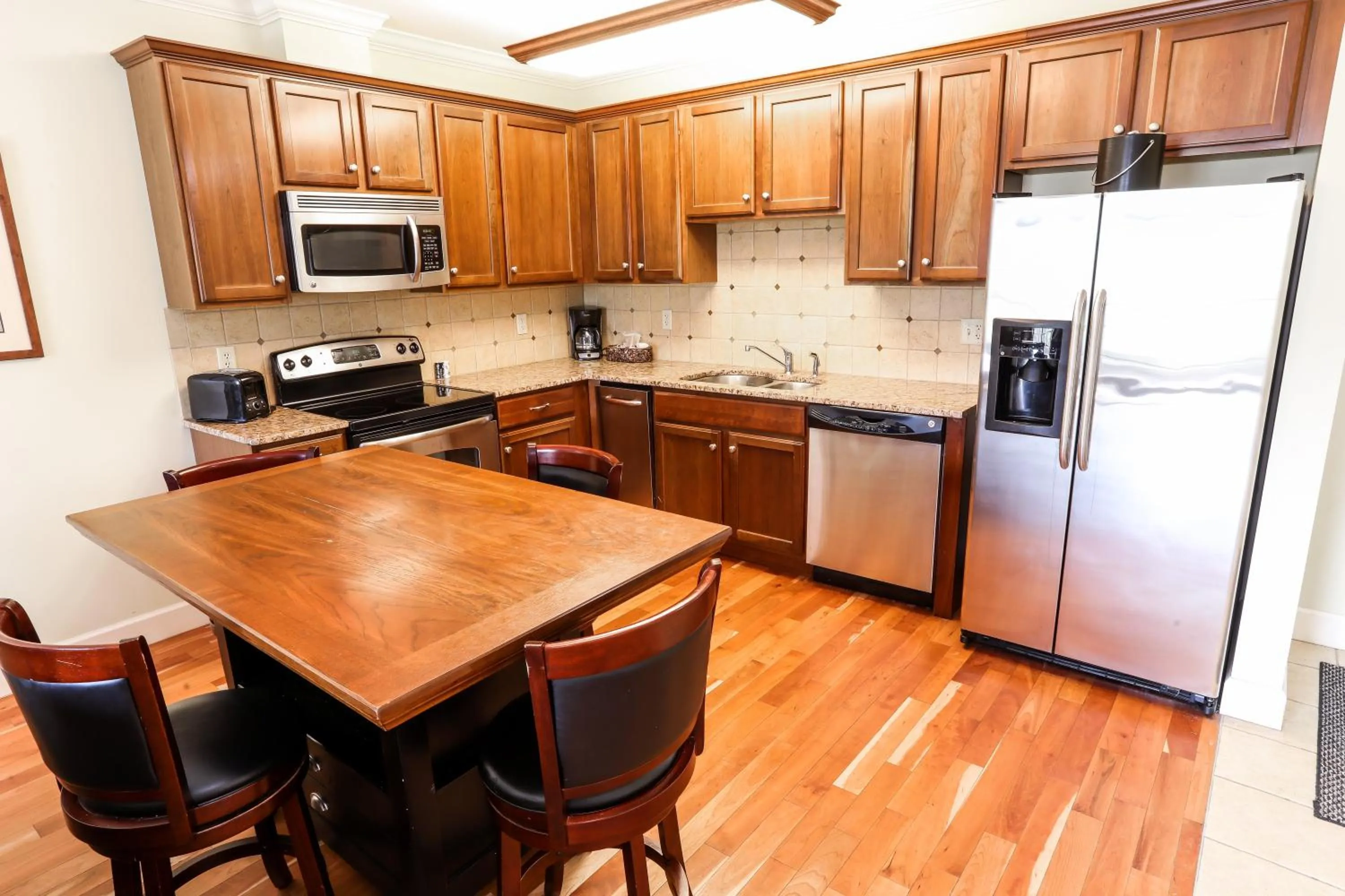 Kitchen or kitchenette in Kaatskill Mountain Club and Condos by Hunter Mountain