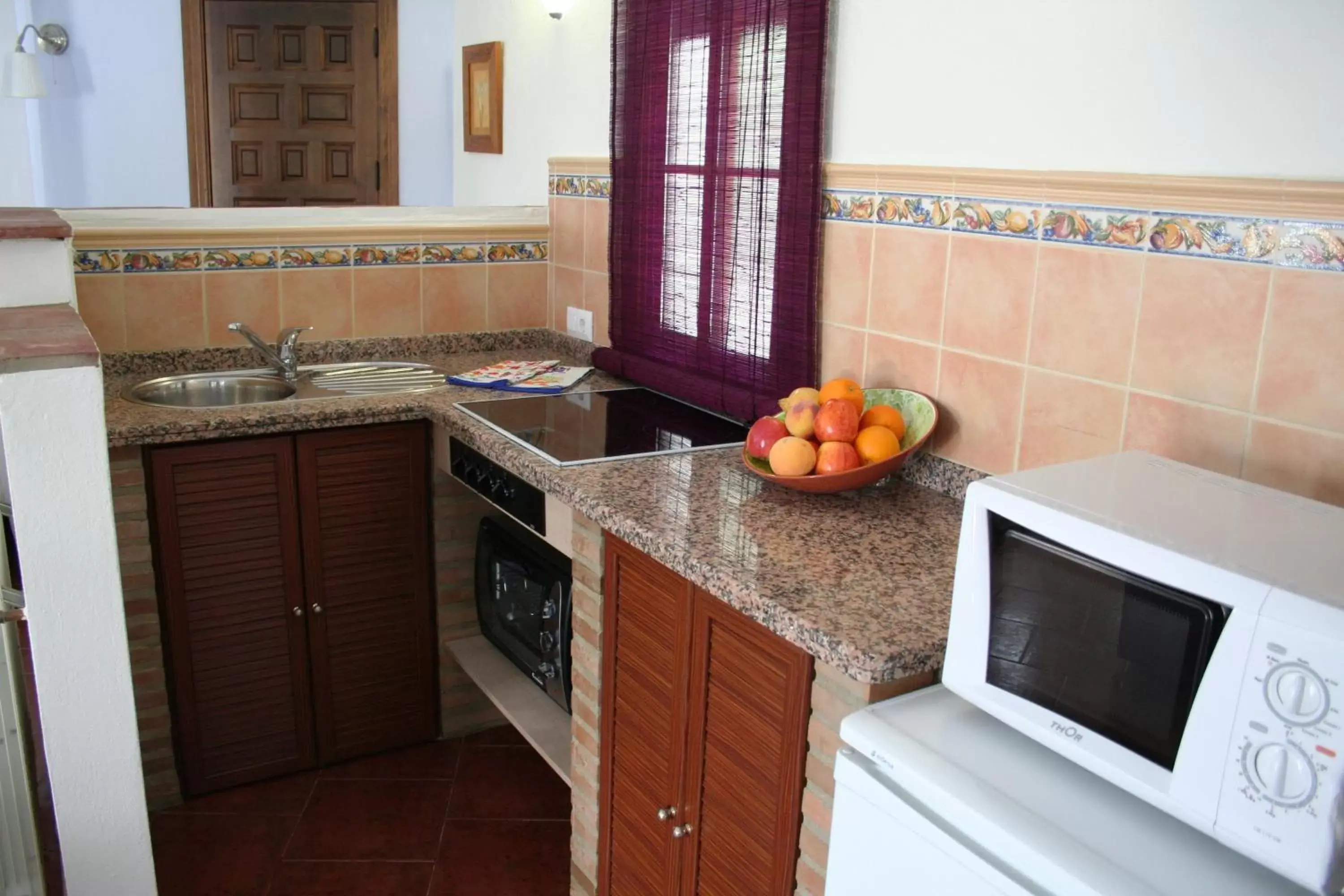 Kitchen or kitchenette, Kitchen/Kitchenette in Casas Rurales Los Algarrobales