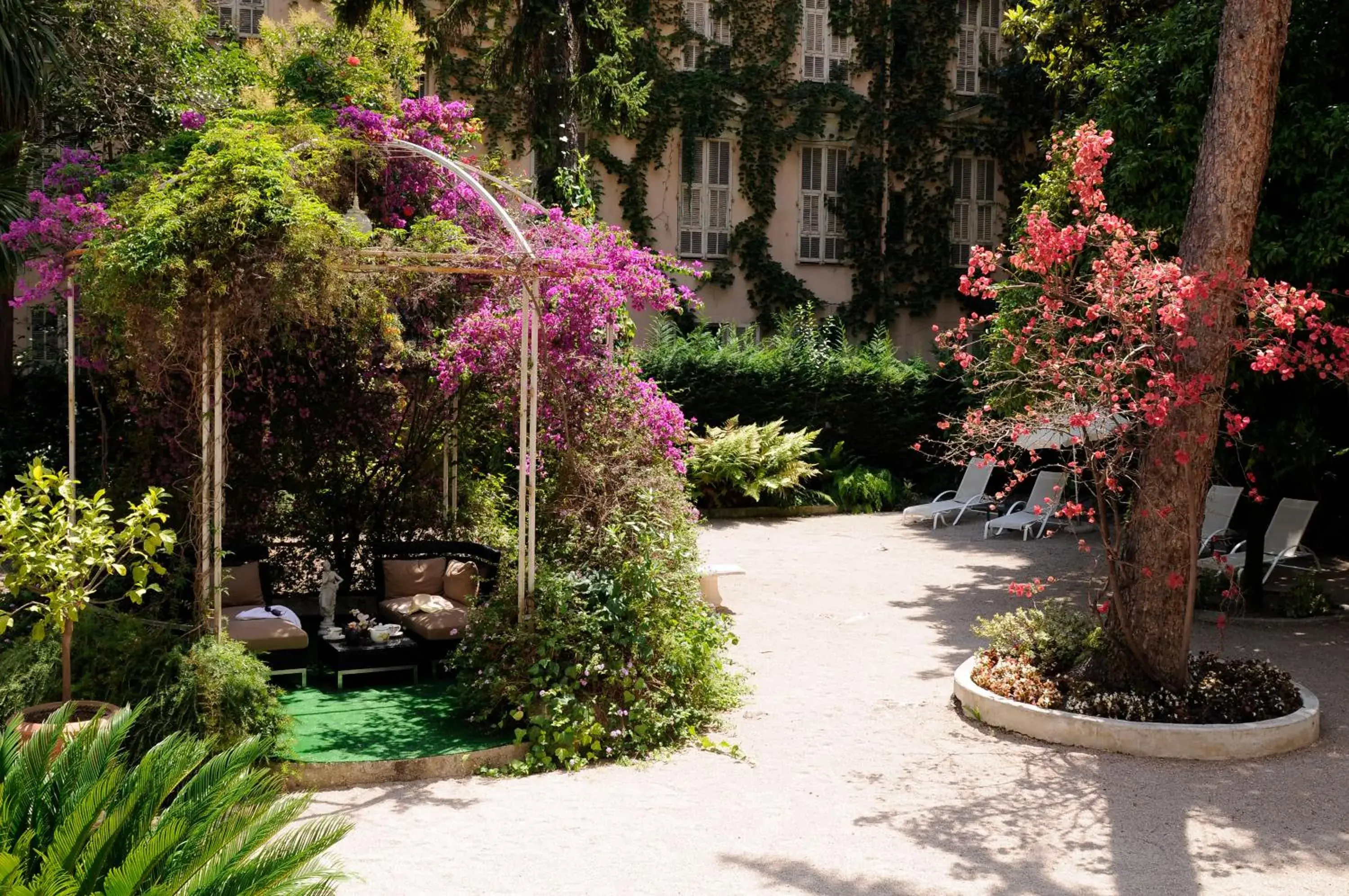 Garden in Hotel Villa Victoria