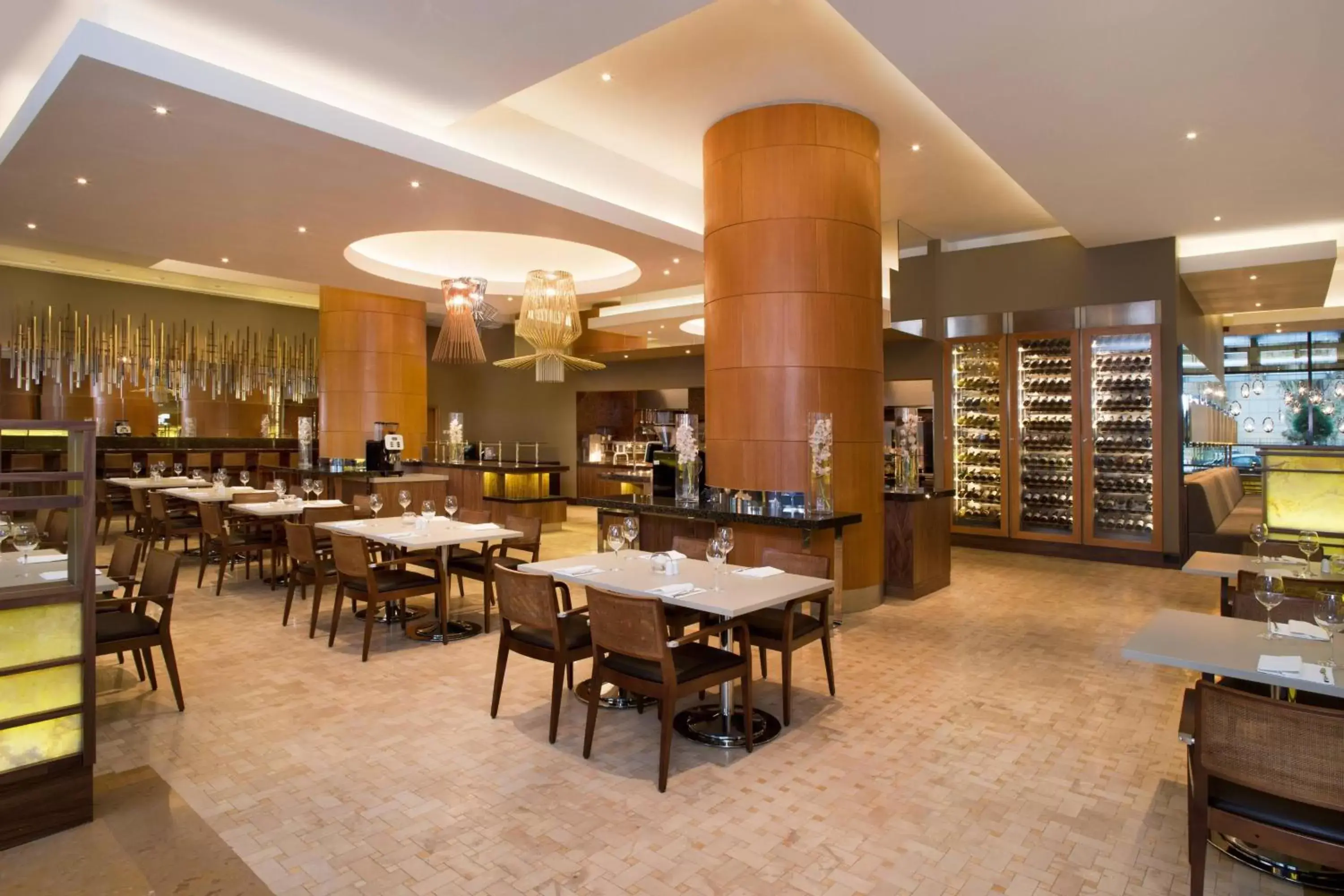 Restaurant/Places to Eat in The Westin Warsaw