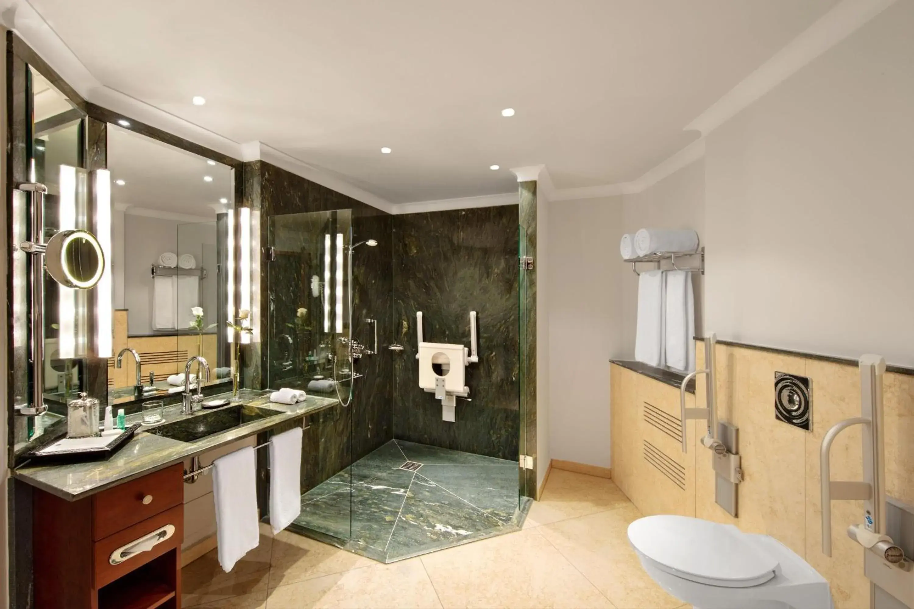 Bedroom, Bathroom in The St. Regis Mardavall Mallorca Resort