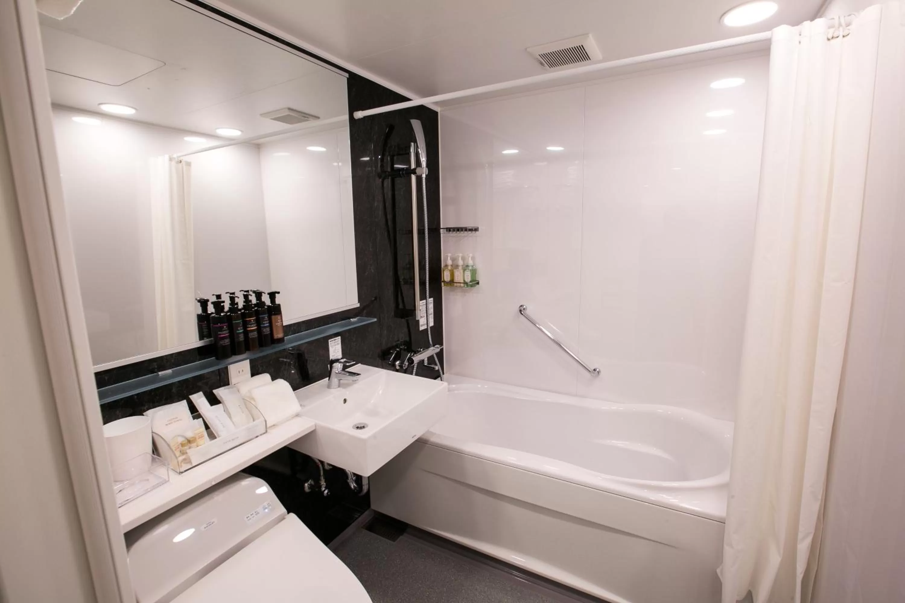 Toilet in Kyoto Kamanza Hotel