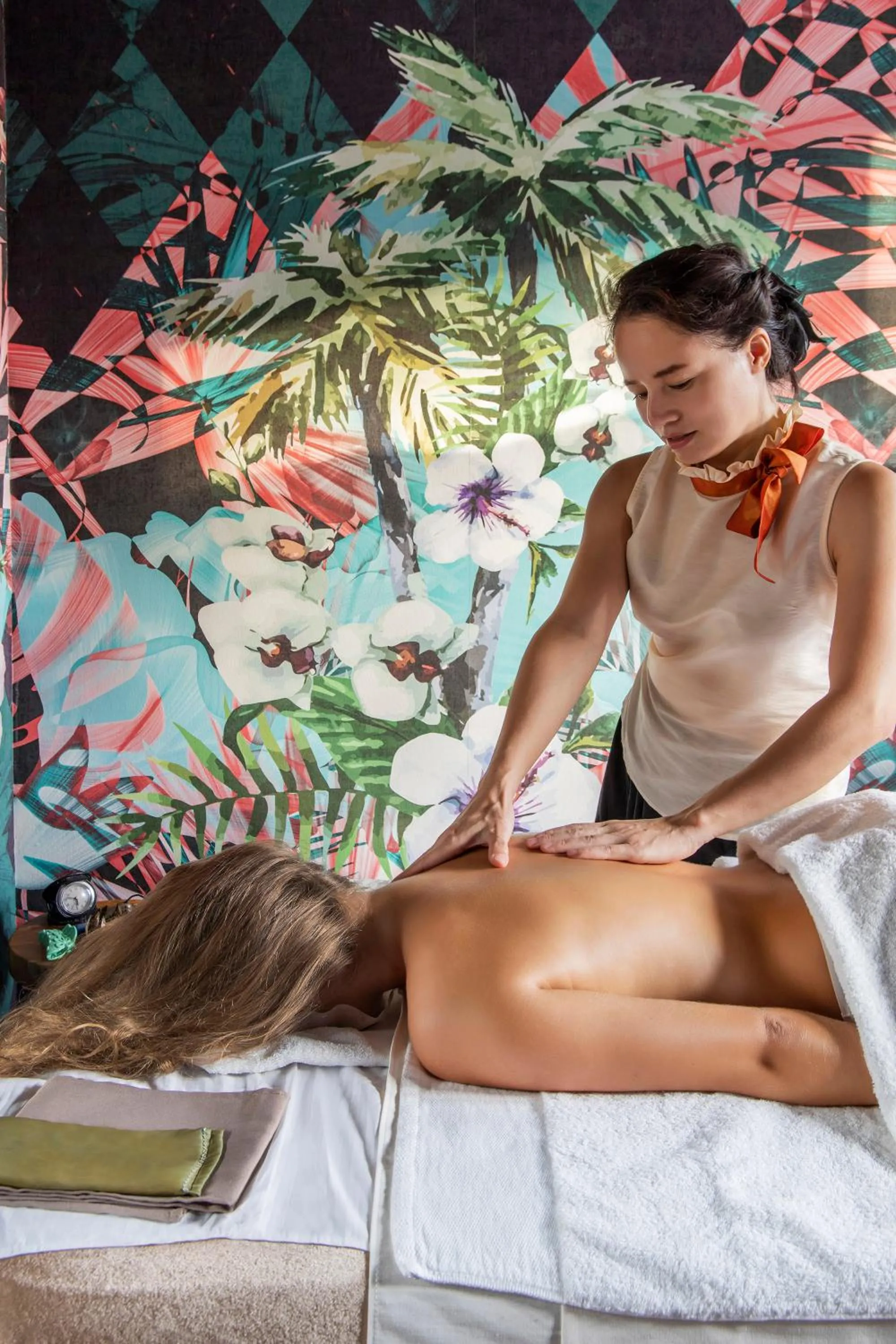 Massage in ME Ibiza - The Leading Hotels of the World