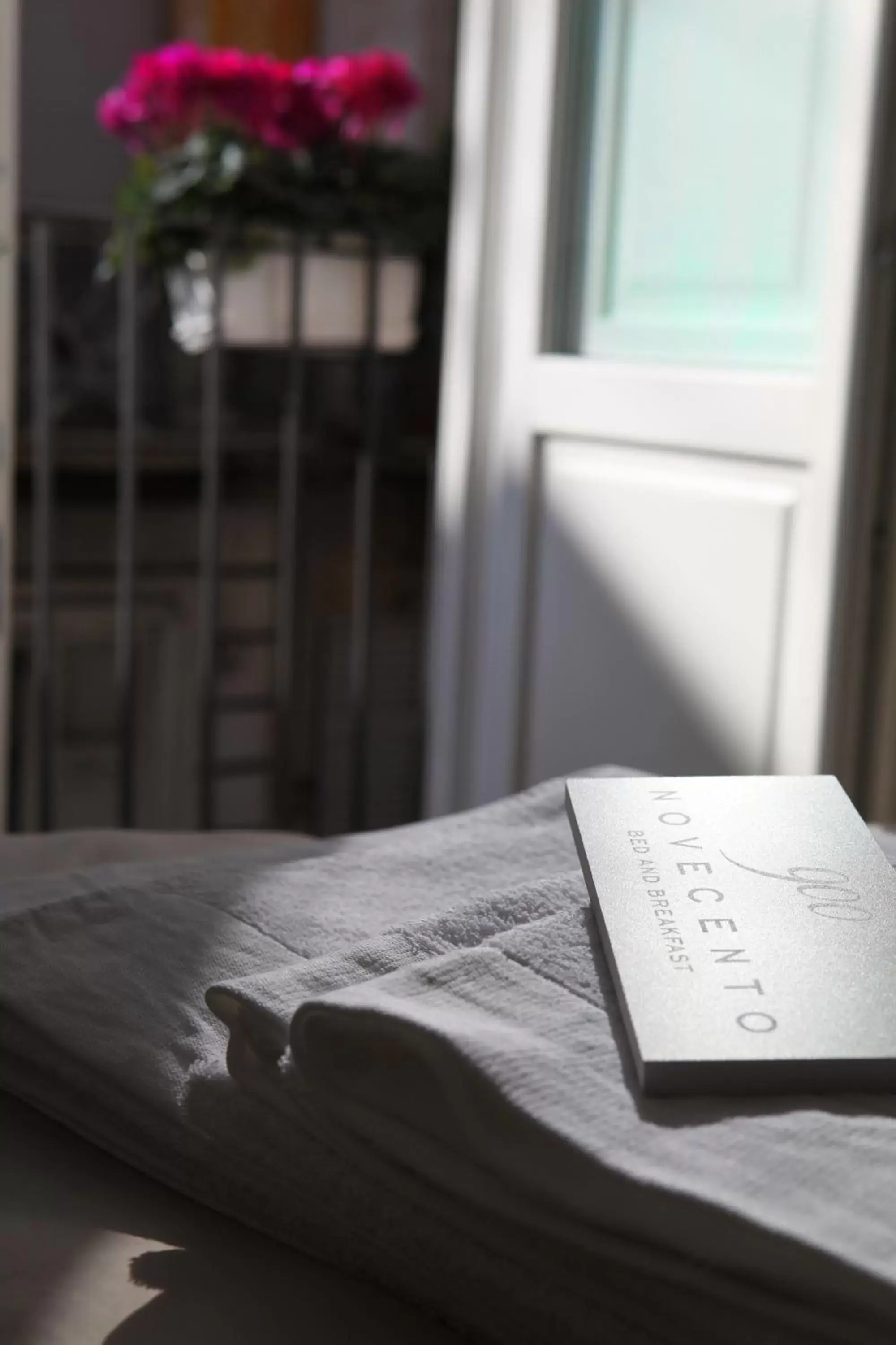 Double Room with Private Bathroom - single occupancy in 900 Bed and Breakfast Double Room with Private Bathroom - single occupancy in 900 Bed and Breakfast