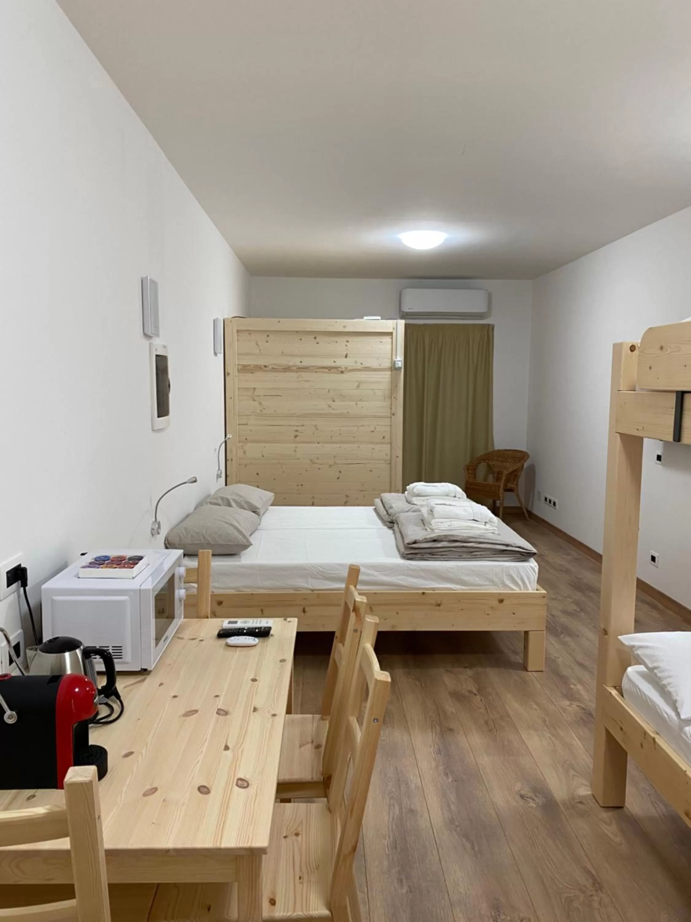 Bed in Sky Garden & Wellness R.