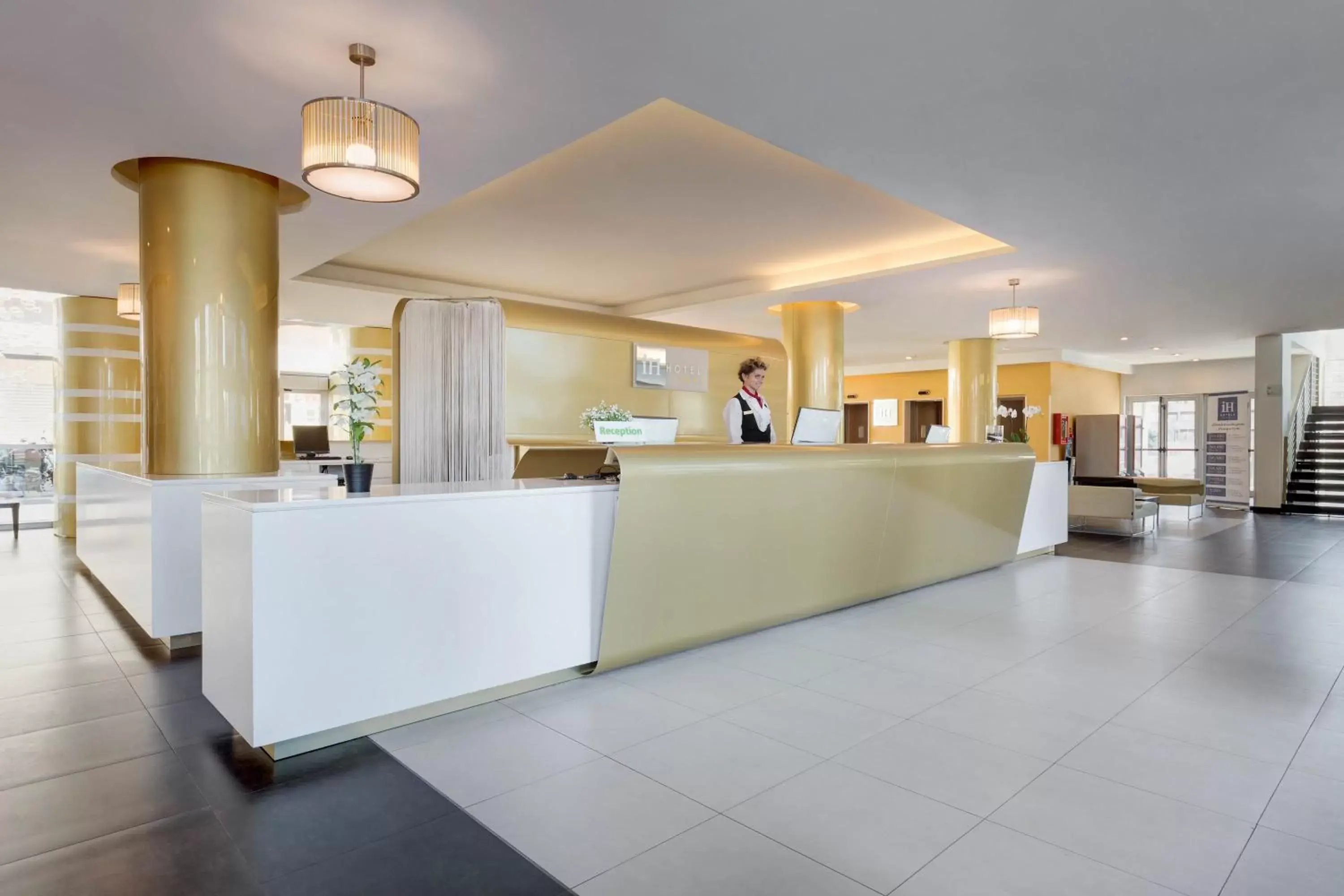 Lobby or reception in iH Hotels Roma Z3 Lobby or reception in iH Hotels Roma Z3