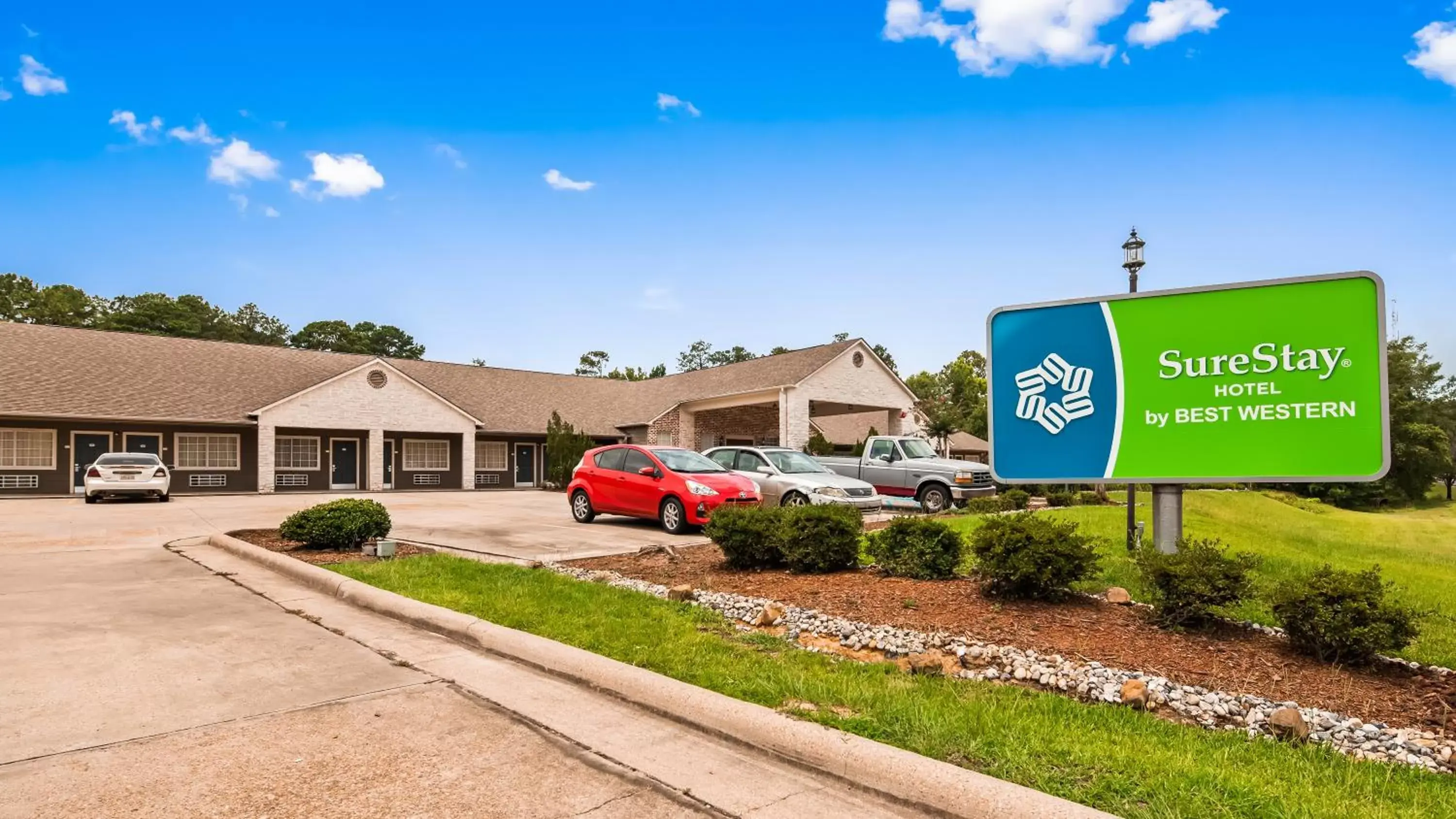 Facade/entrance, Property Building in SureStay Hotel by Best Western Leesville