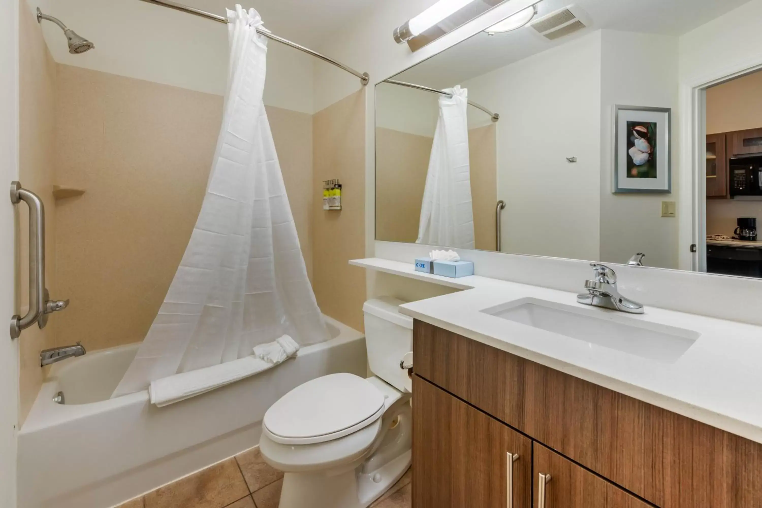 Bathroom in Candlewood Suites Fort Myers/Sanibel Gateway, an IHG Hotel