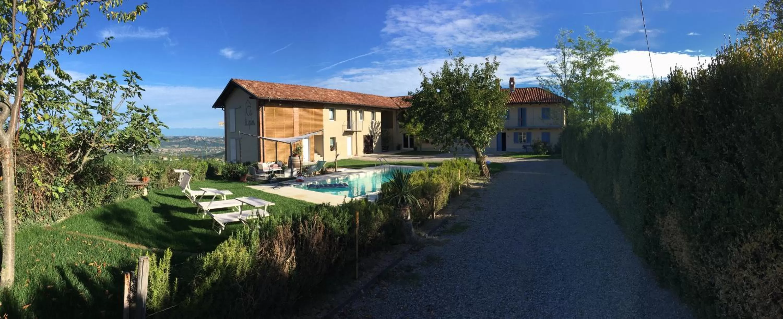 Property building in Ca Tupin