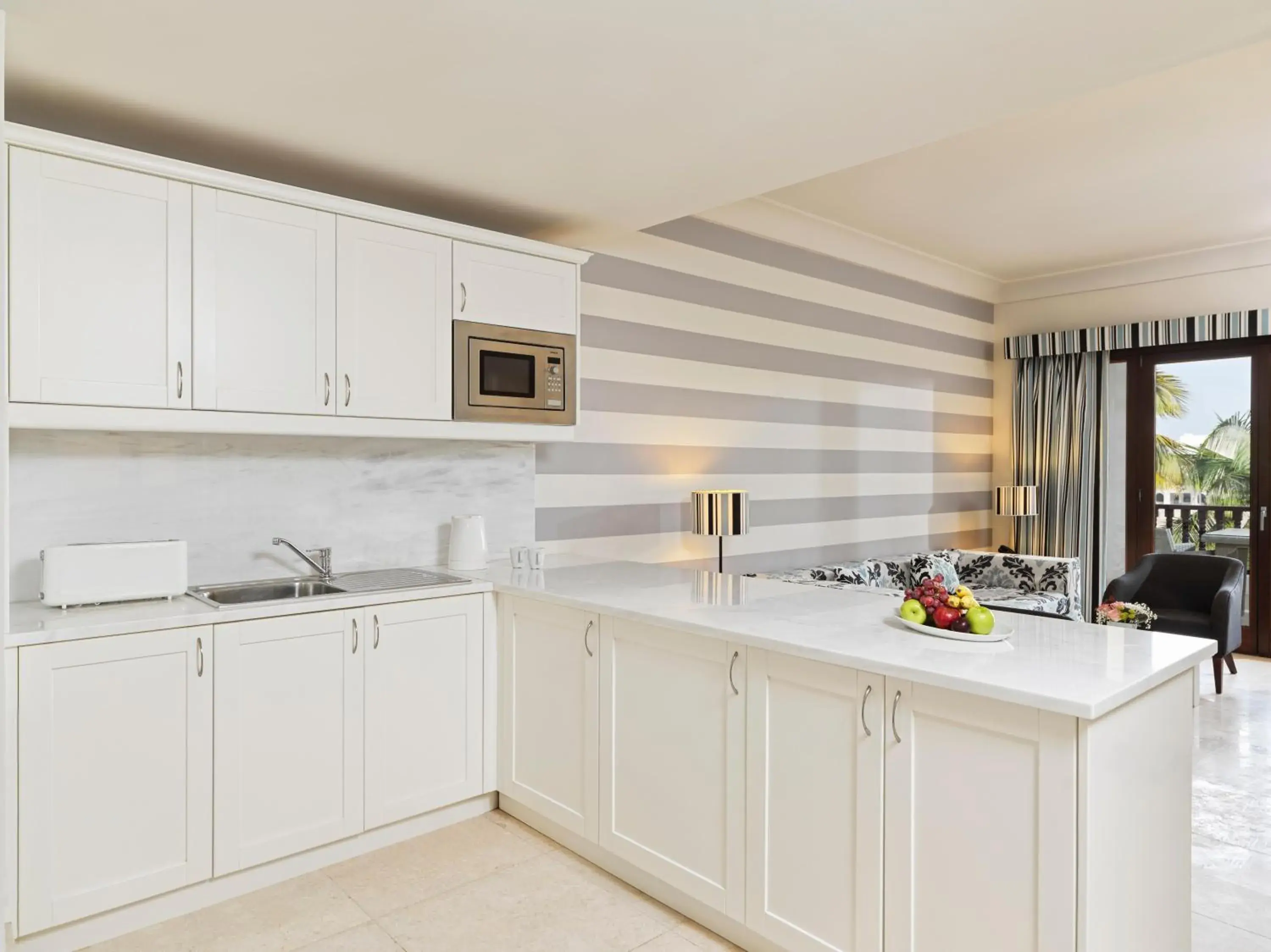 Kitchen or kitchenette, Kitchen/Kitchenette in Fanar Hotel & Residences