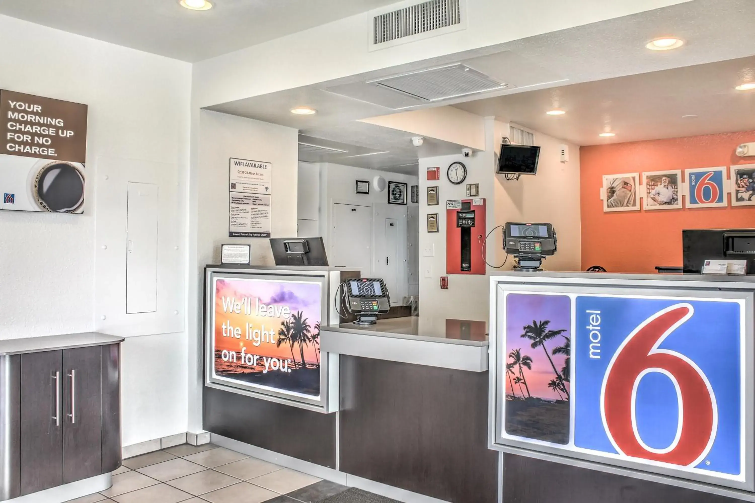 Lobby or reception, Lobby/Reception in Motel 6 Mojave, CA