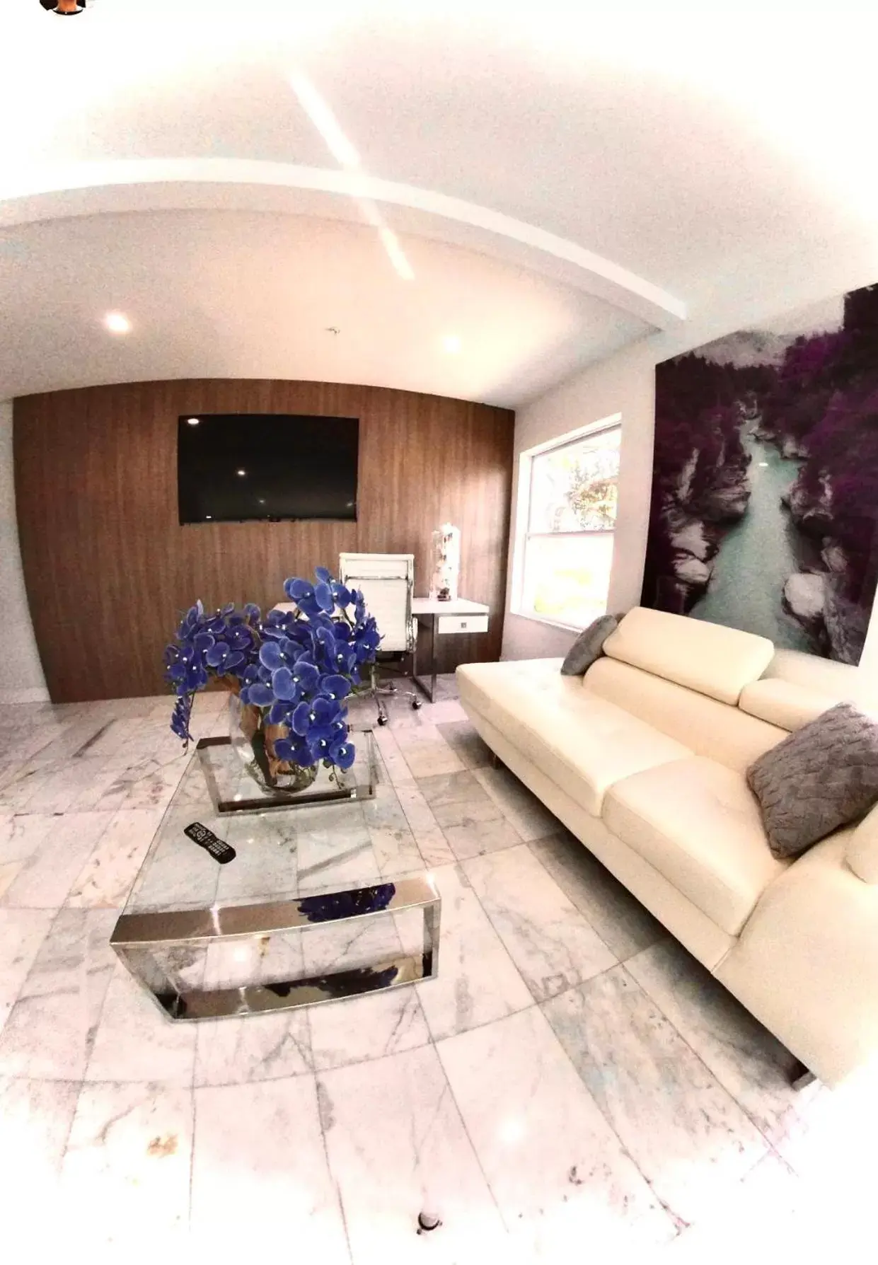 Communal lounge/ TV room, Seating Area in Sea Breeze
