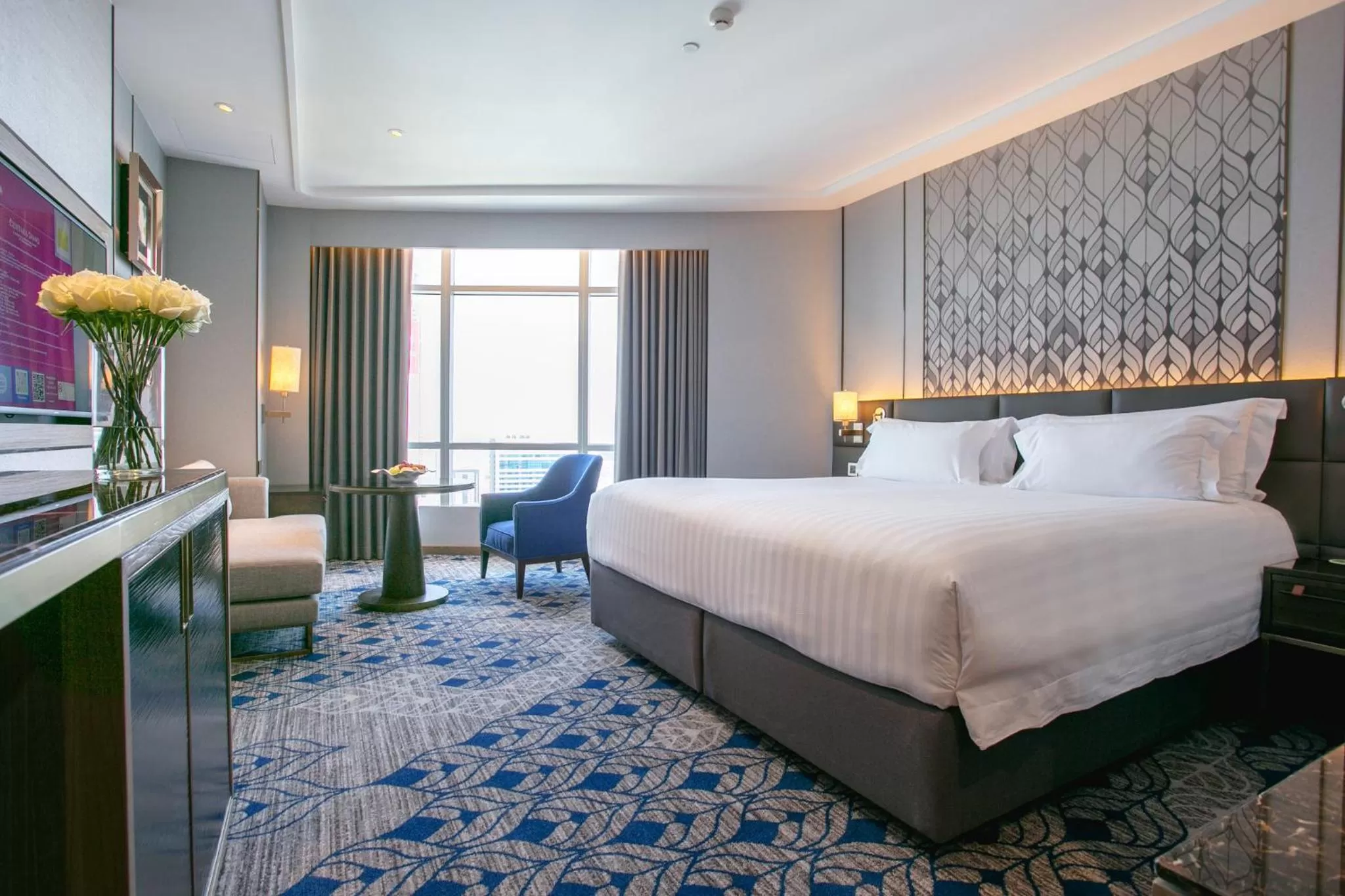 Bedroom, Bed in Centara Grand At CentralWorld