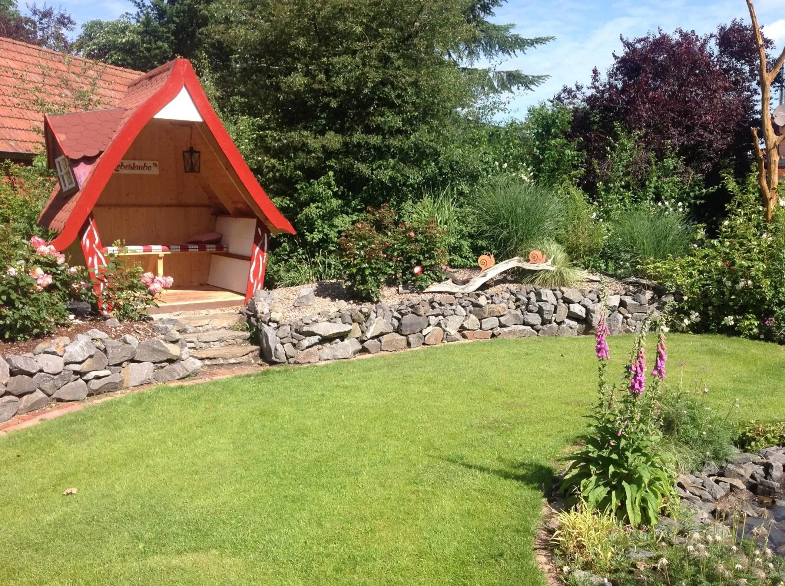 Property building, Garden in Landhotel Witte-König