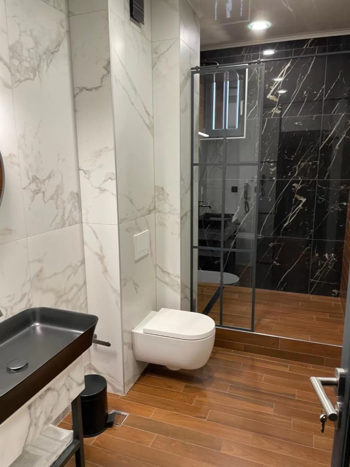 Bathroom in Hotel NIKS