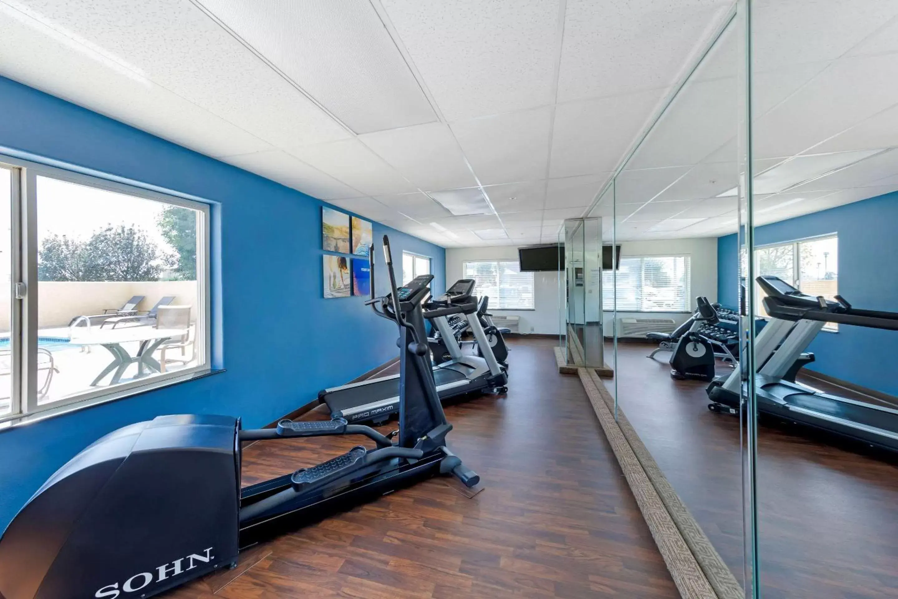 Activities, Fitness Center/Facilities in Comfort Suites Victorville-Hesperia