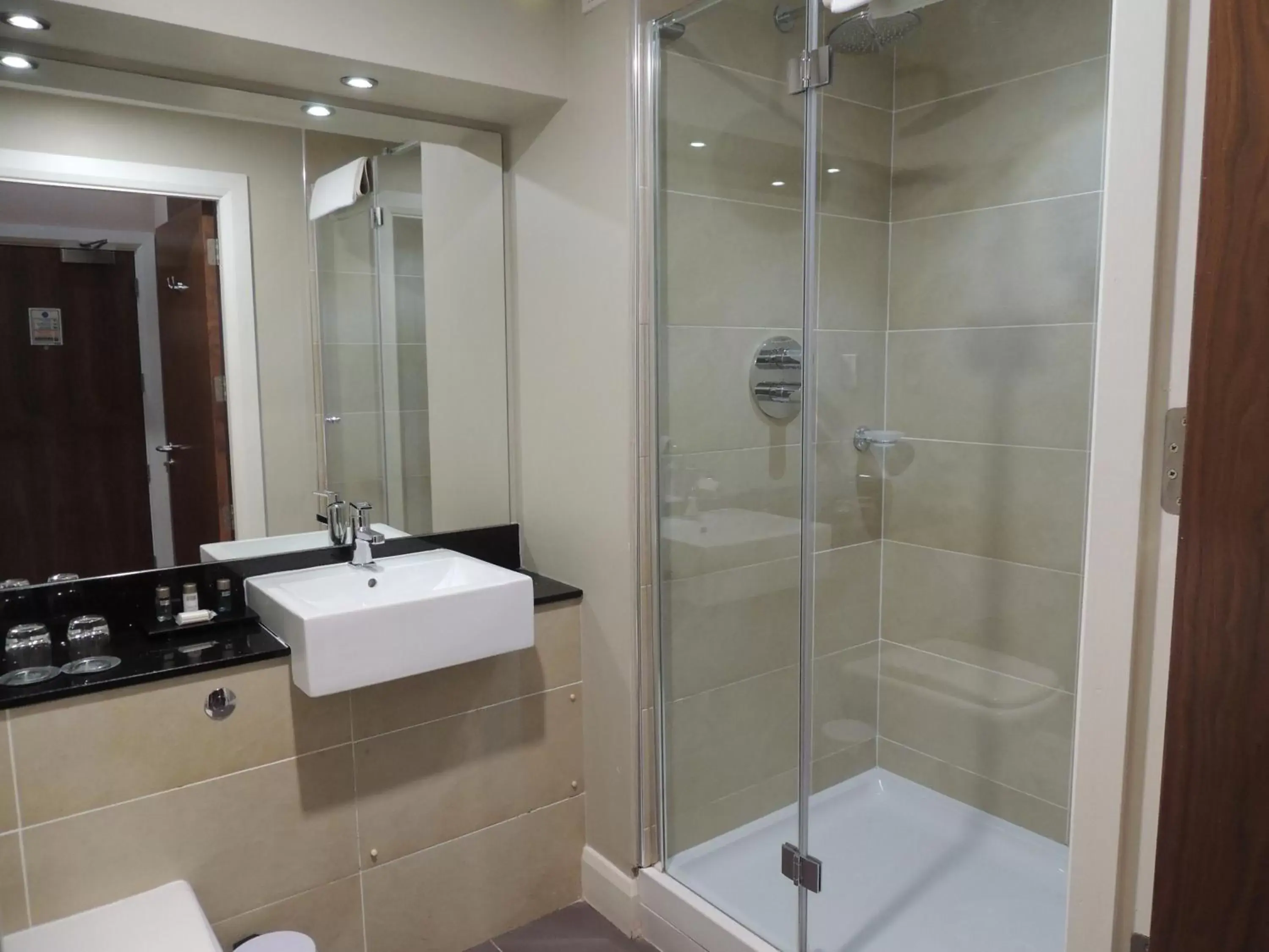 Shower, Bathroom in Rox Hotel Aberdeen by Compass Hospitality