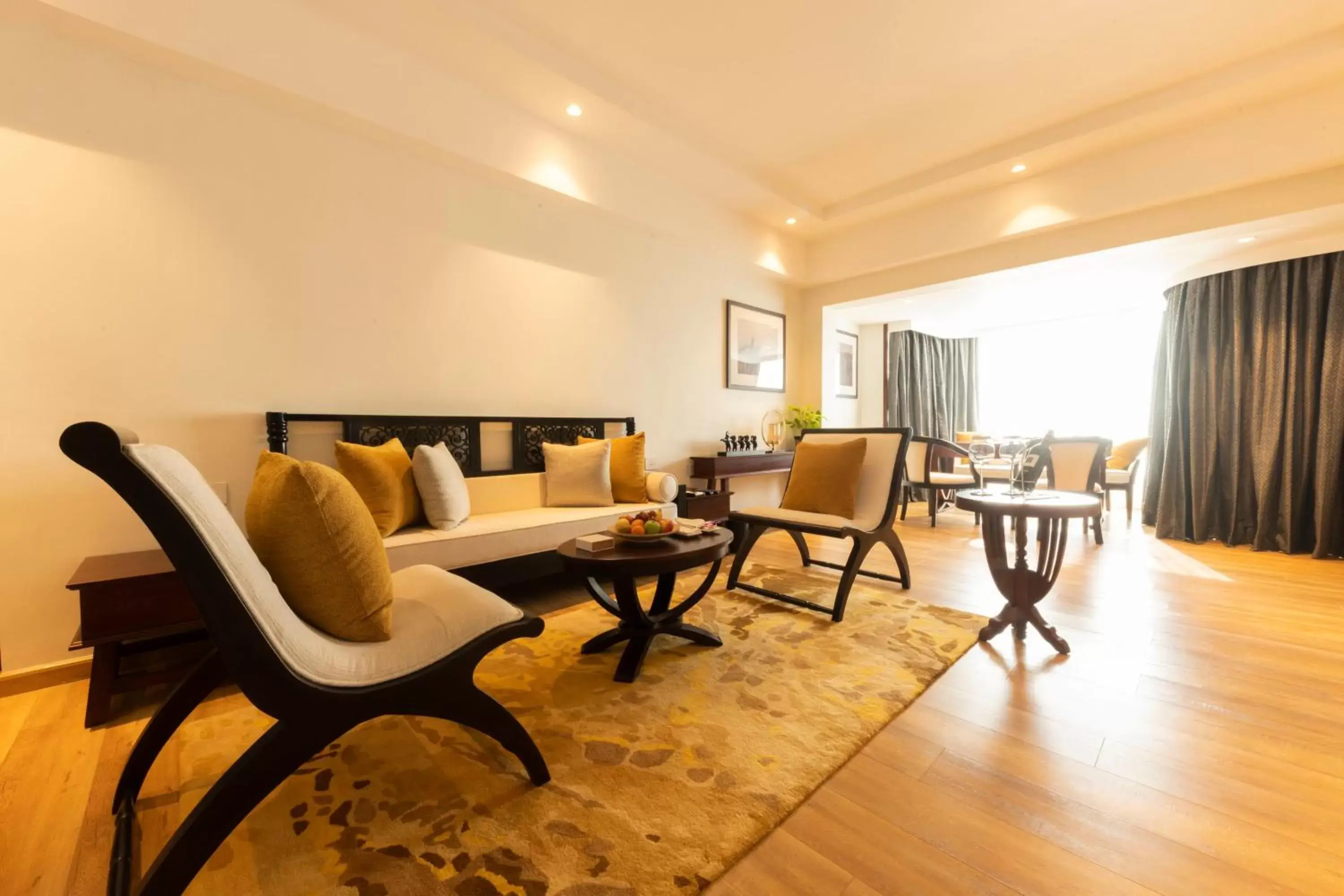 Living room, Seating Area in Taj Samudra