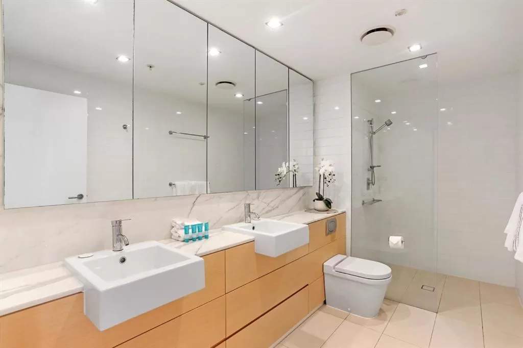 Bathroom in Ambience on Burleigh Beach