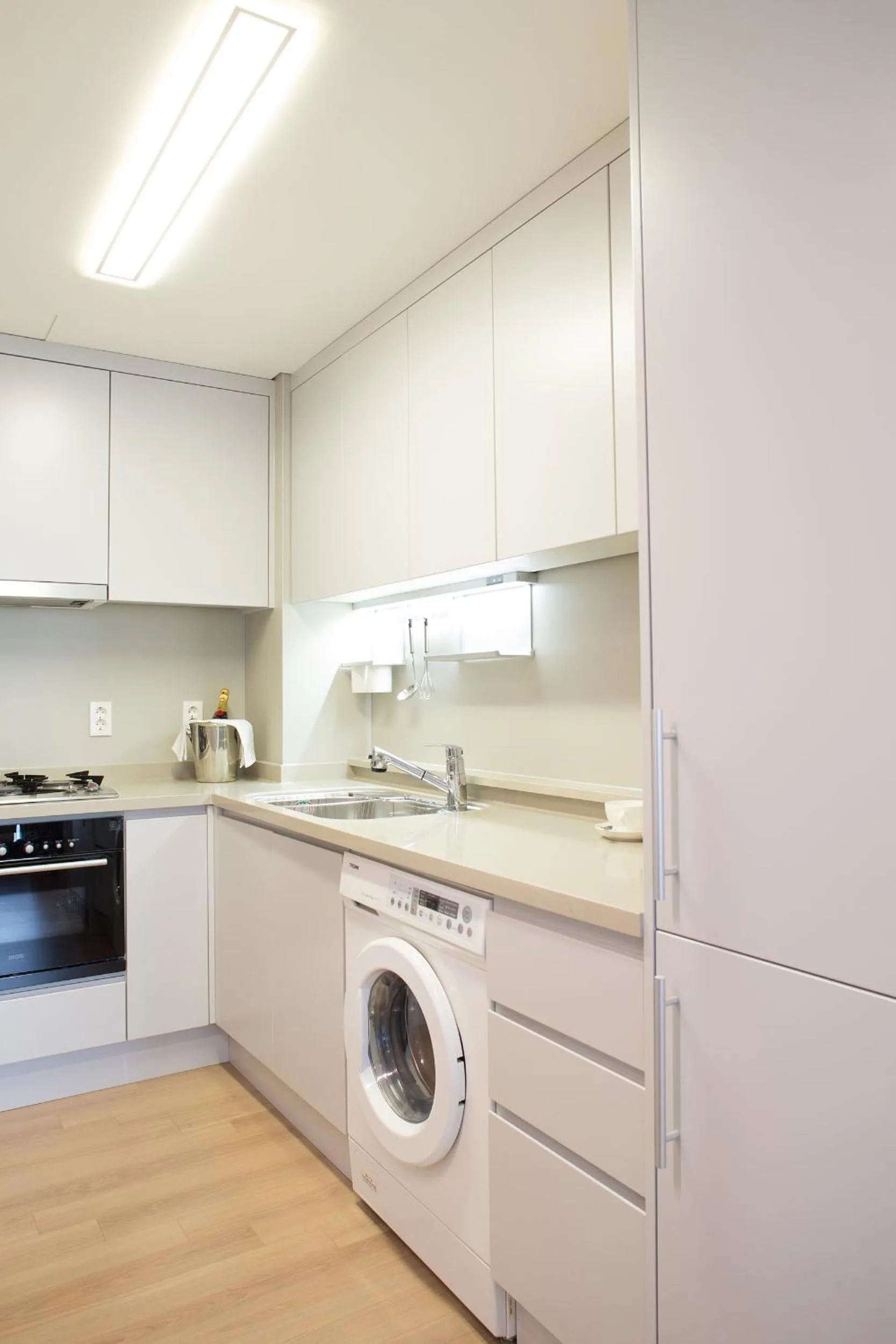 Dining area in Fraser Place Central Seoul